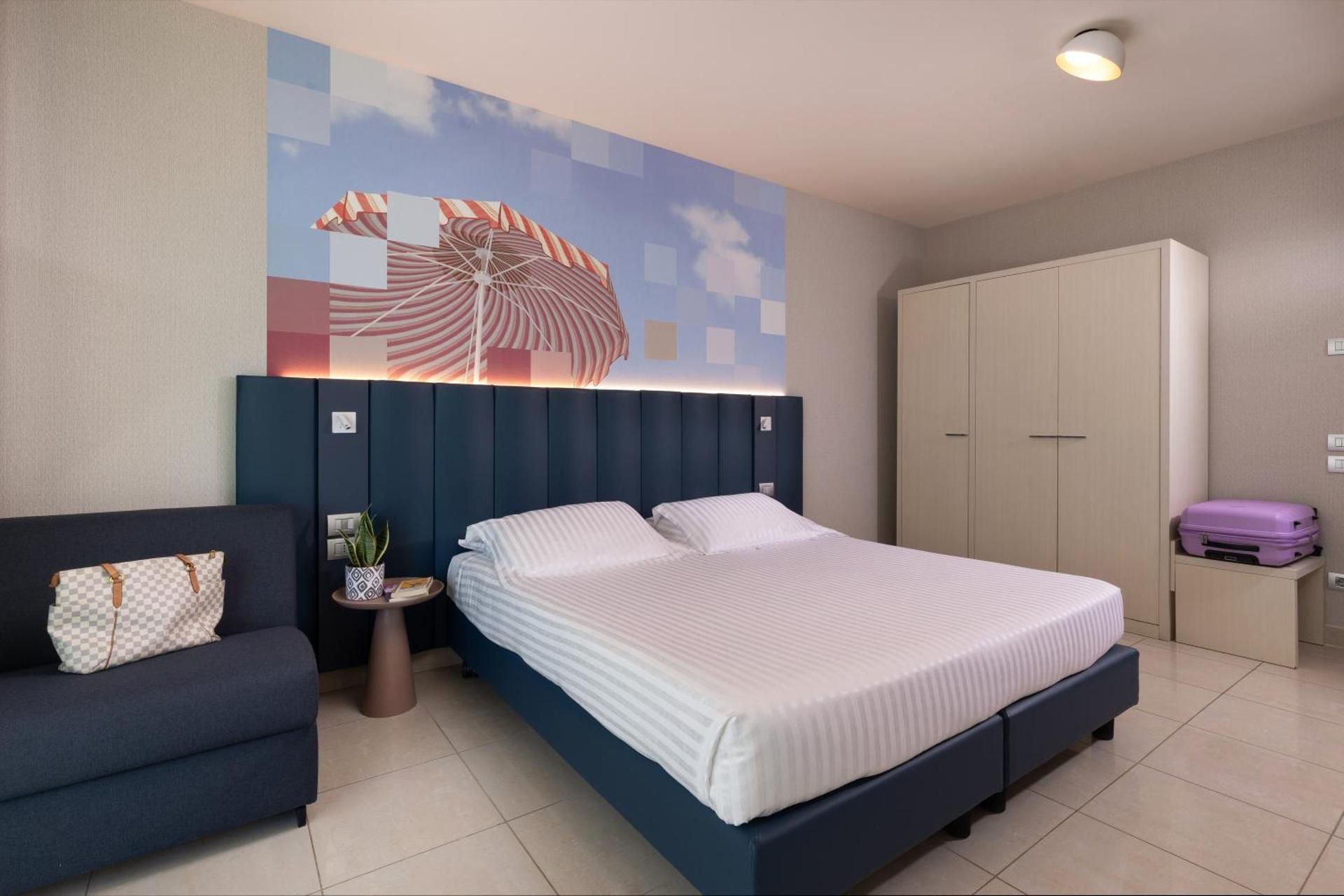 Superior Double Room with Balcony with Side Sea View