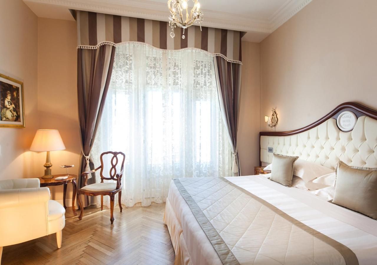 Executive Triple Room