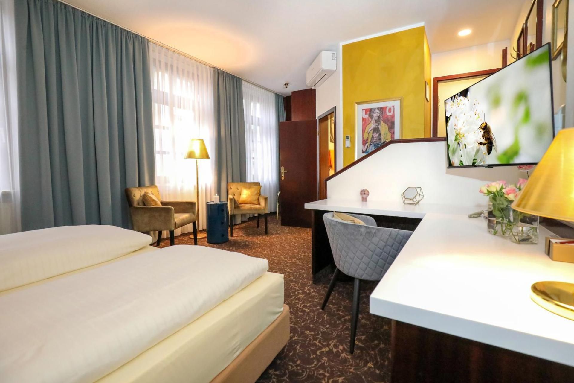 King Room