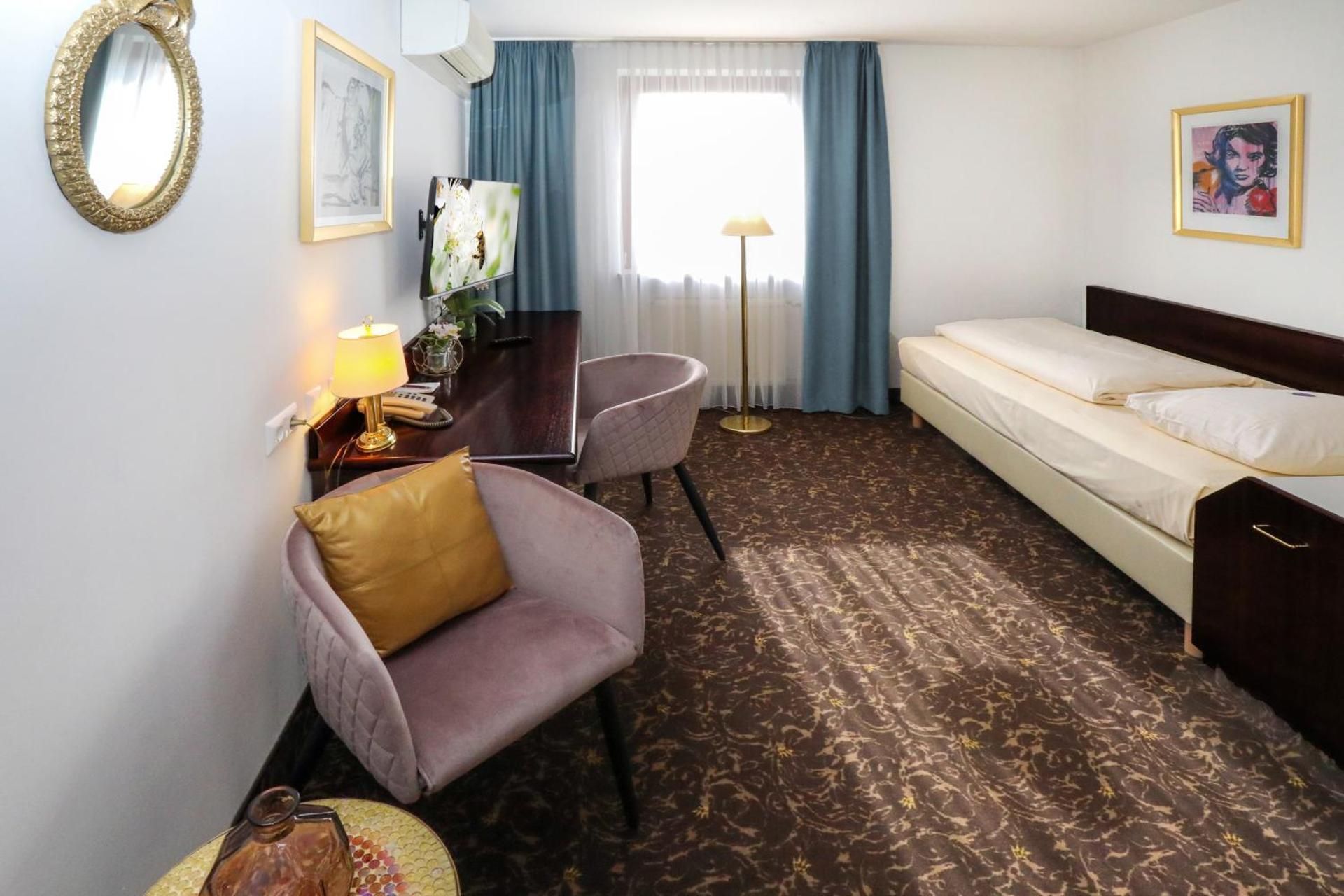 Comfort Single Room