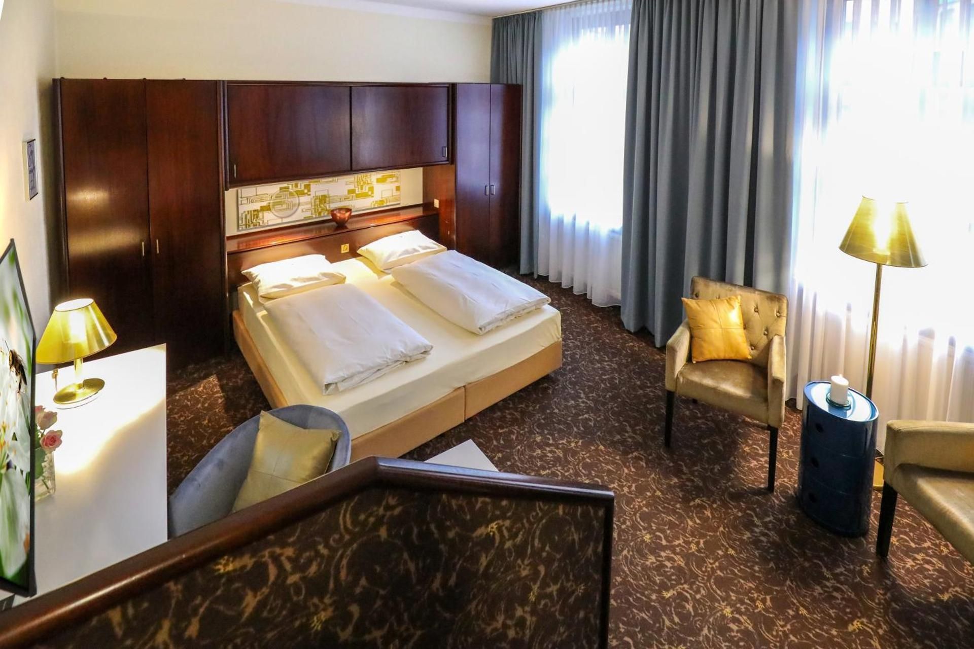 King Room