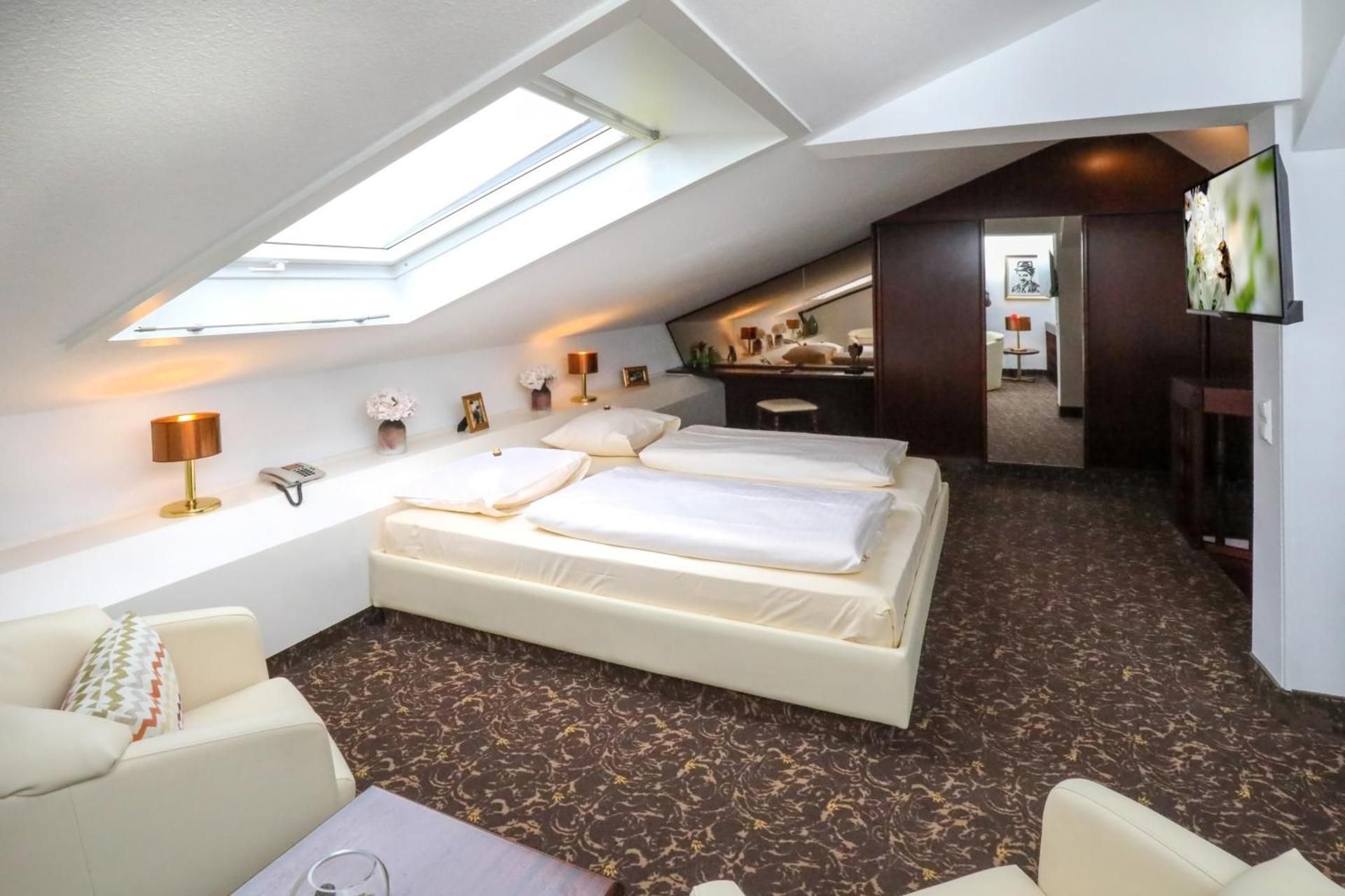 Duplex Suite