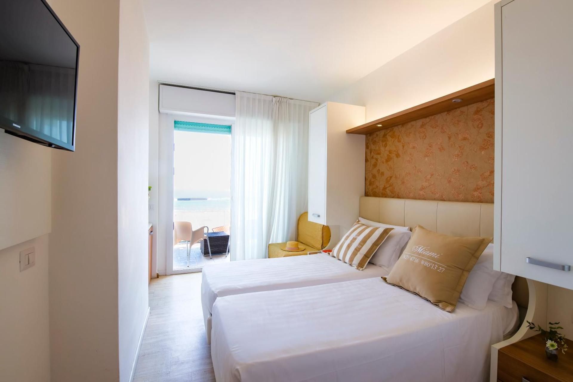 Double or Twin Room with Balcony