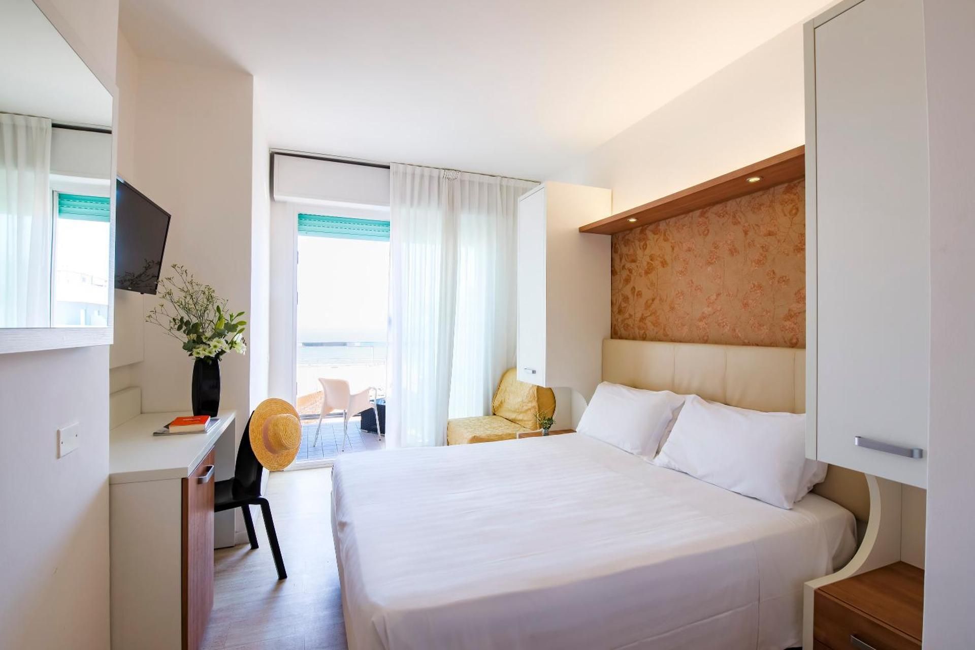 Triple Room with Balcony