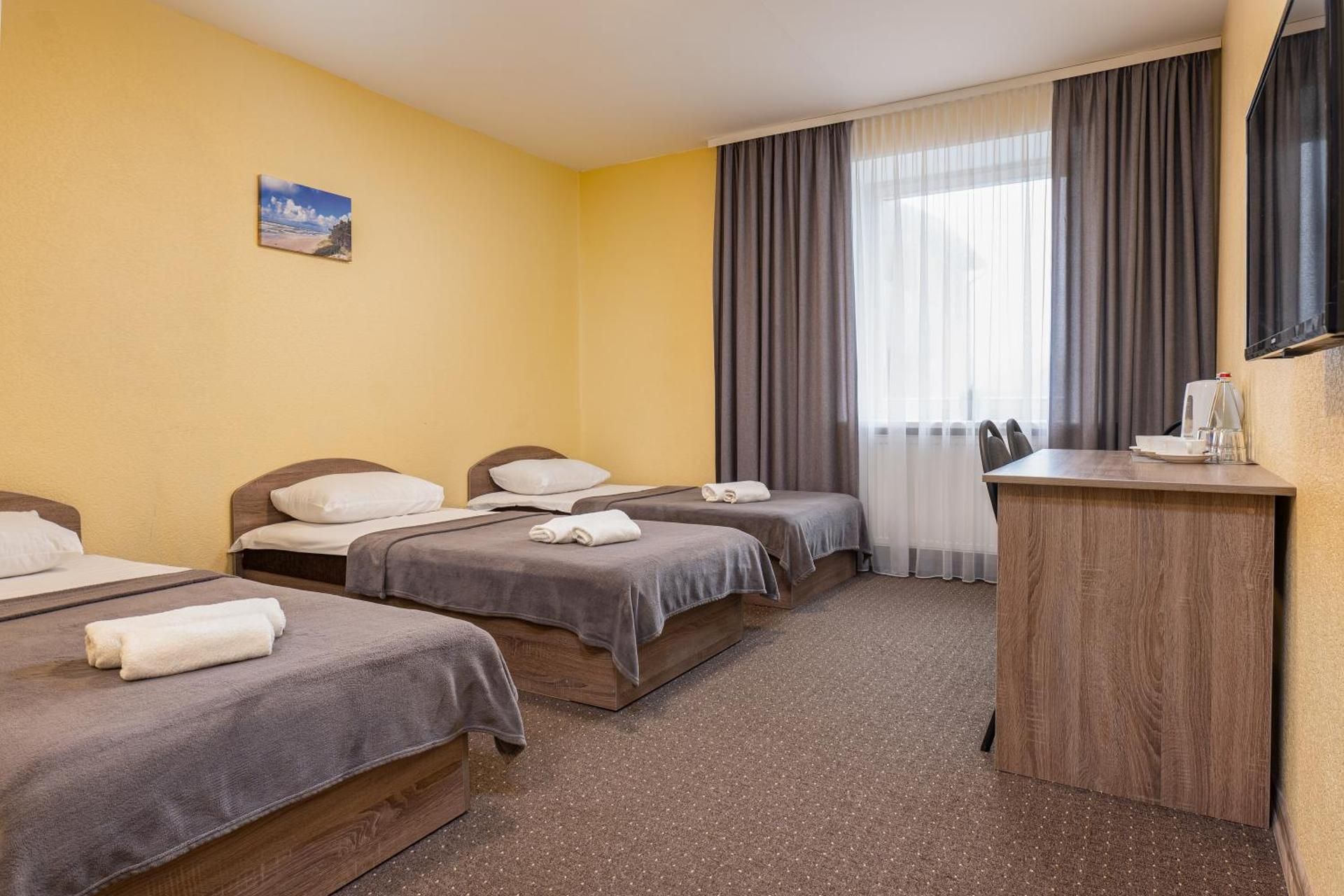 Triple Room