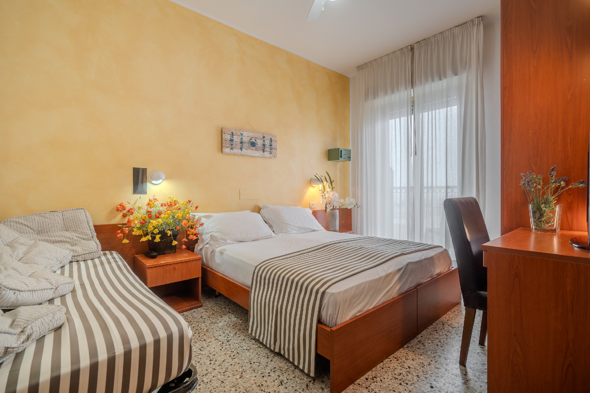 Triple Guest Room