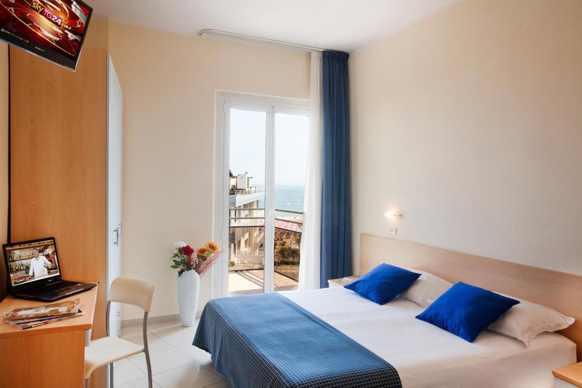 Double Room with Sea View