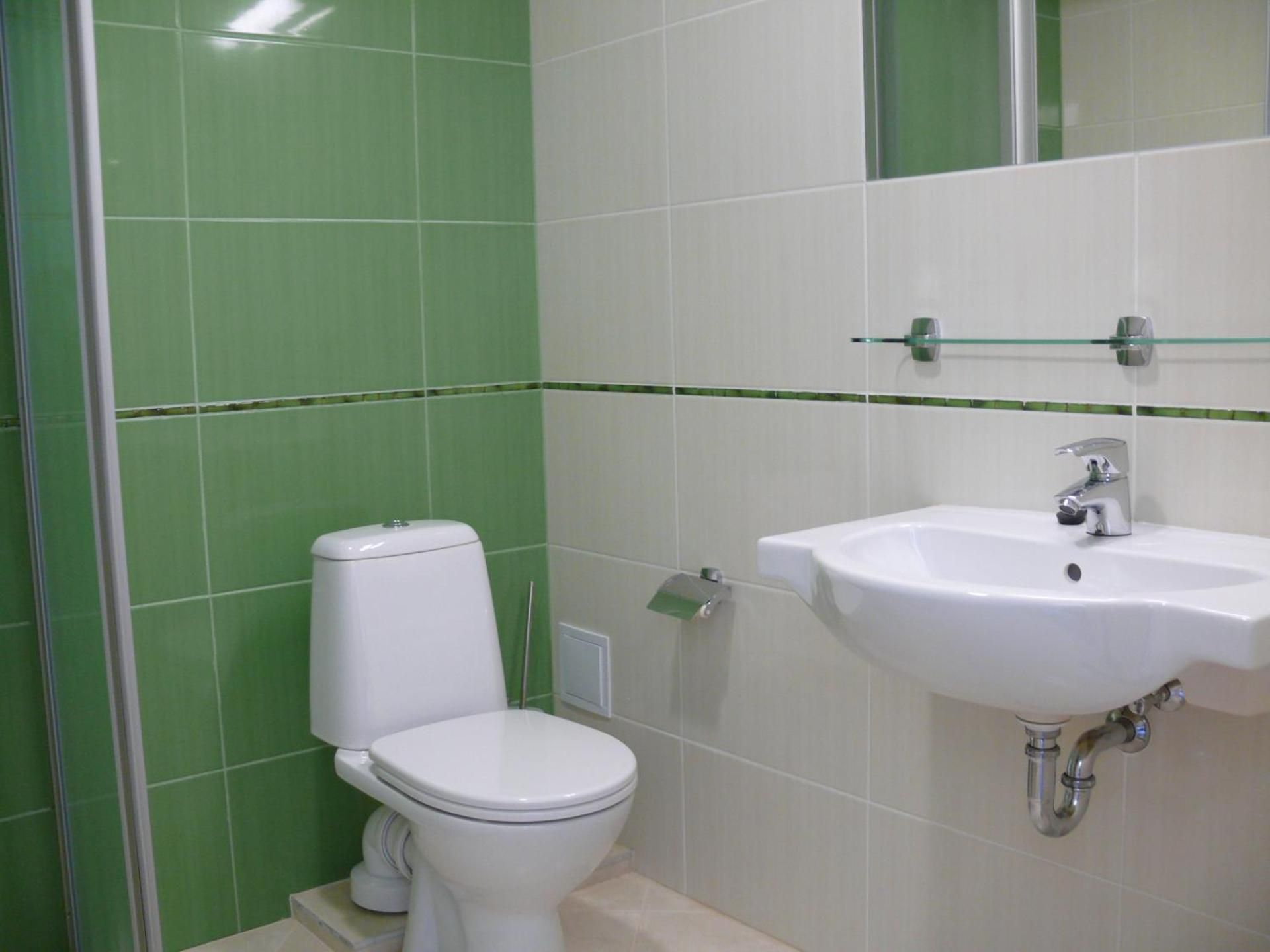 Single Room with Treatments and Pool Access