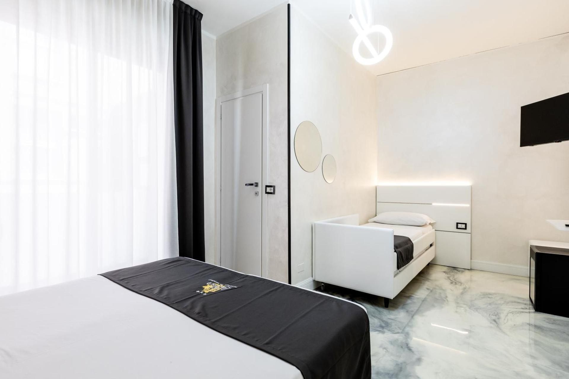 Triple Room with Balcony