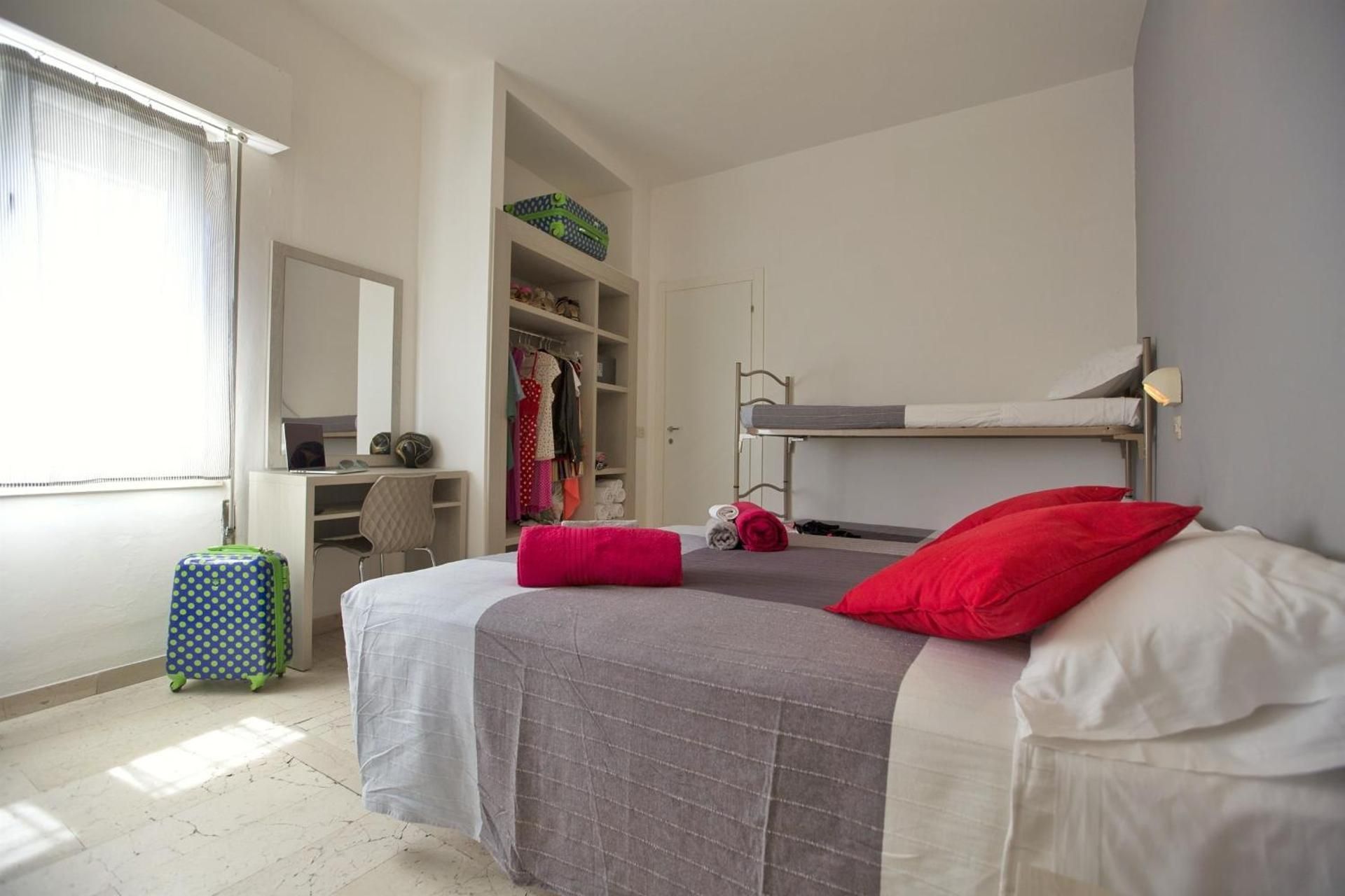 Economy Triple Room
