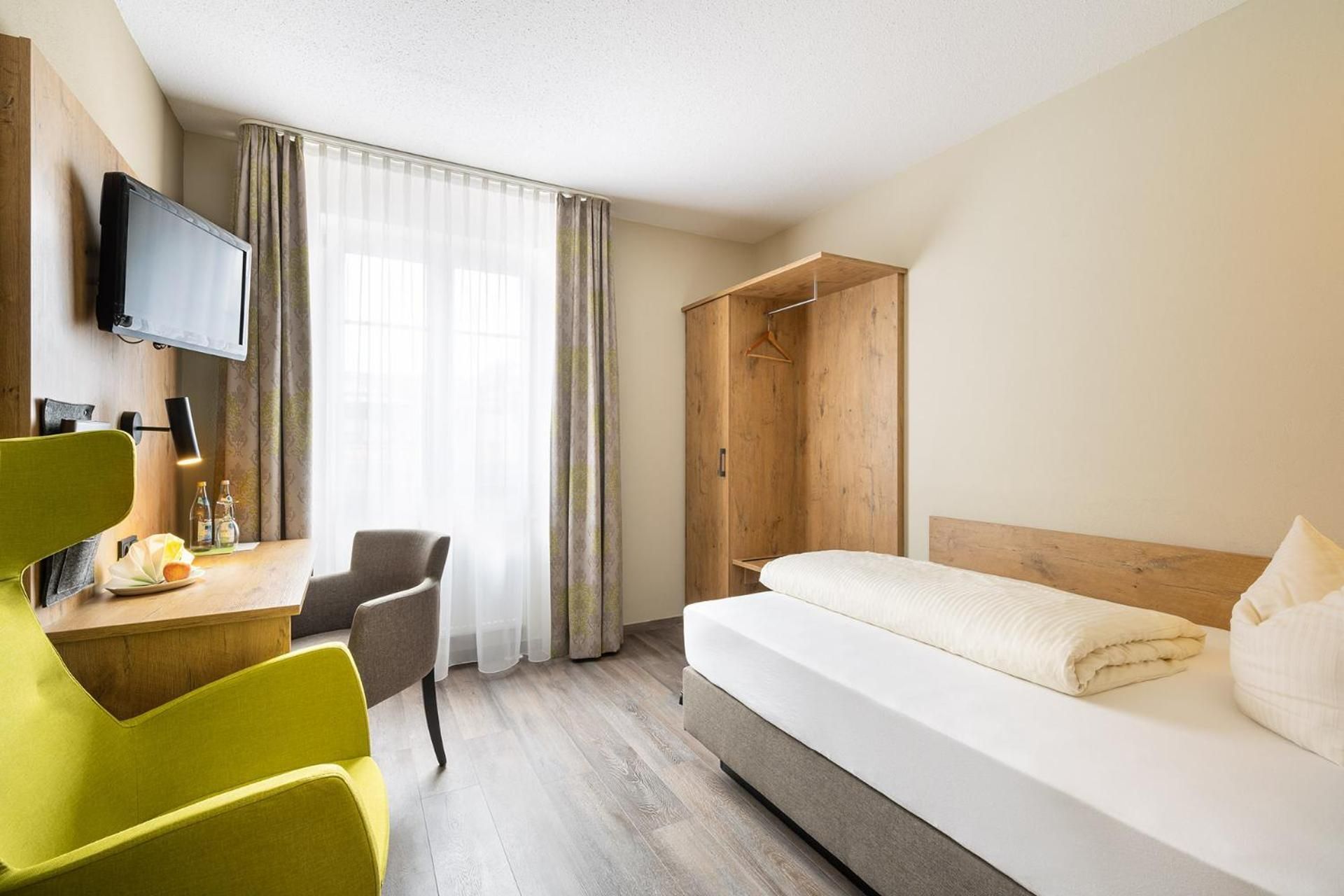 Single Room