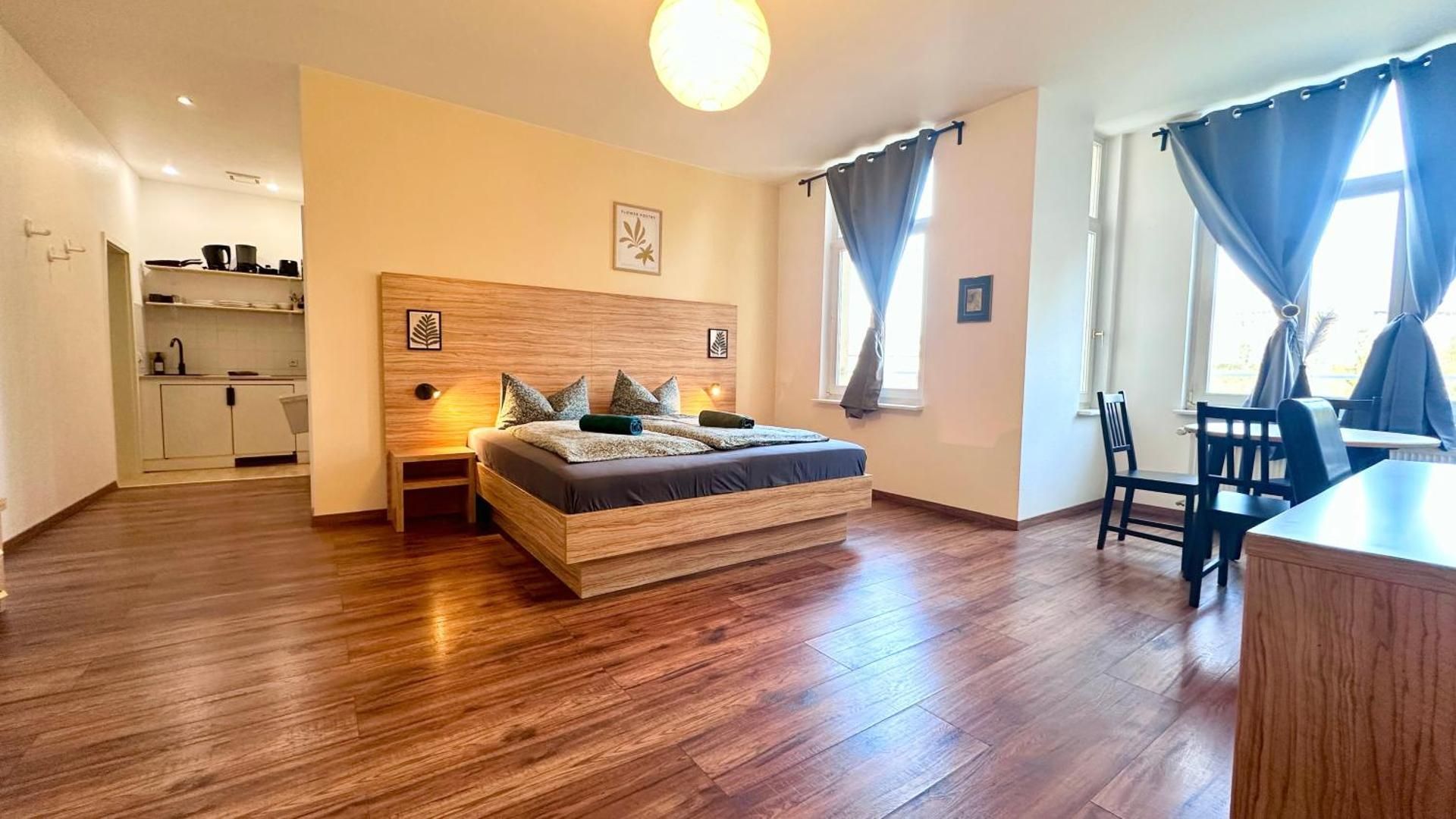 Deluxe Apartment
