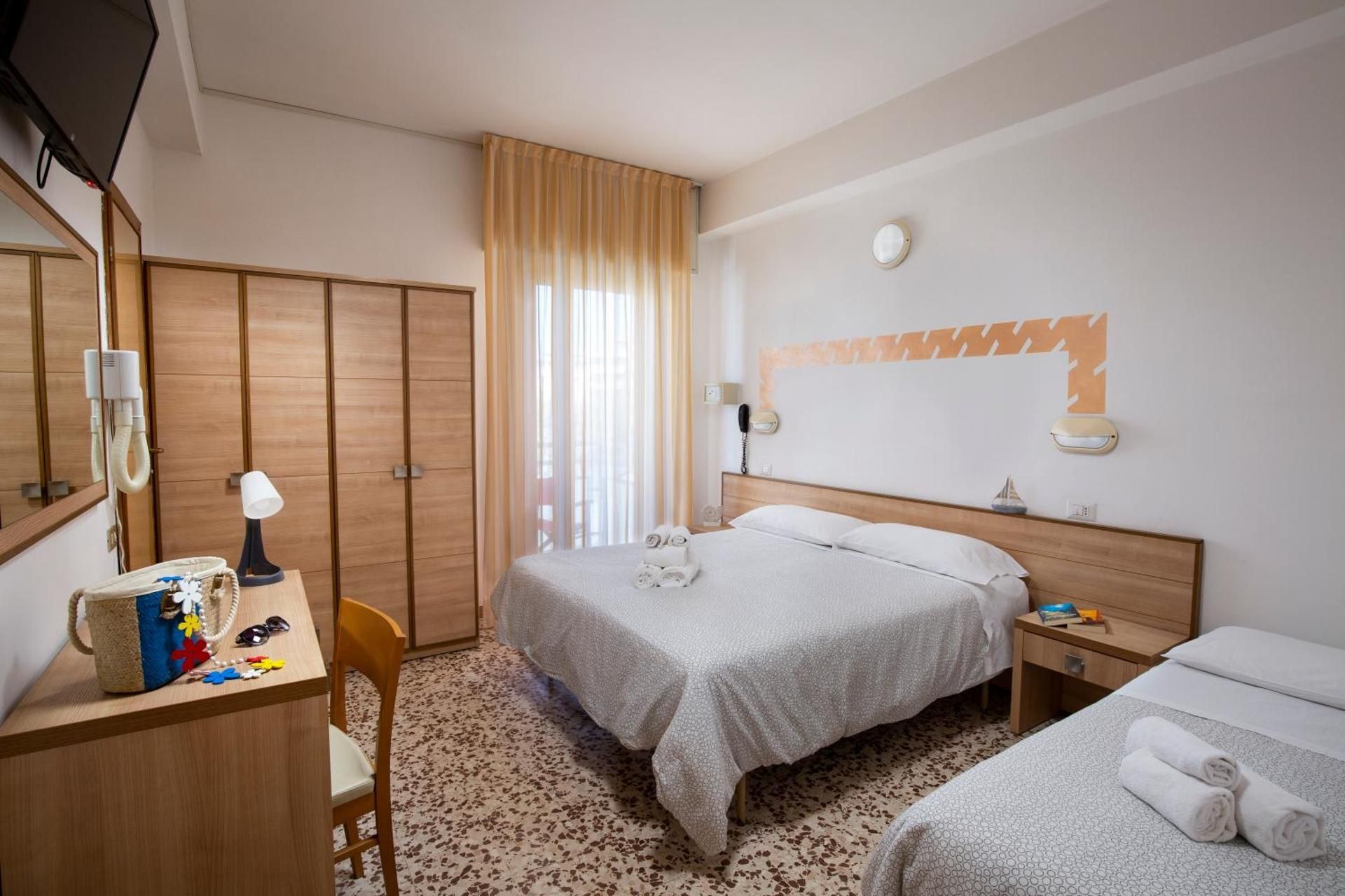 Economy Quadruple Room