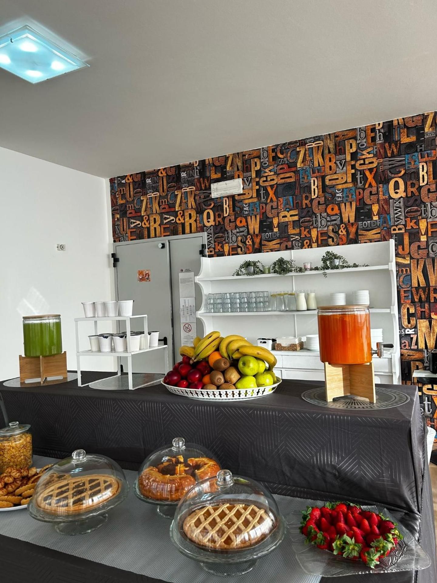 Mavras Hotel
