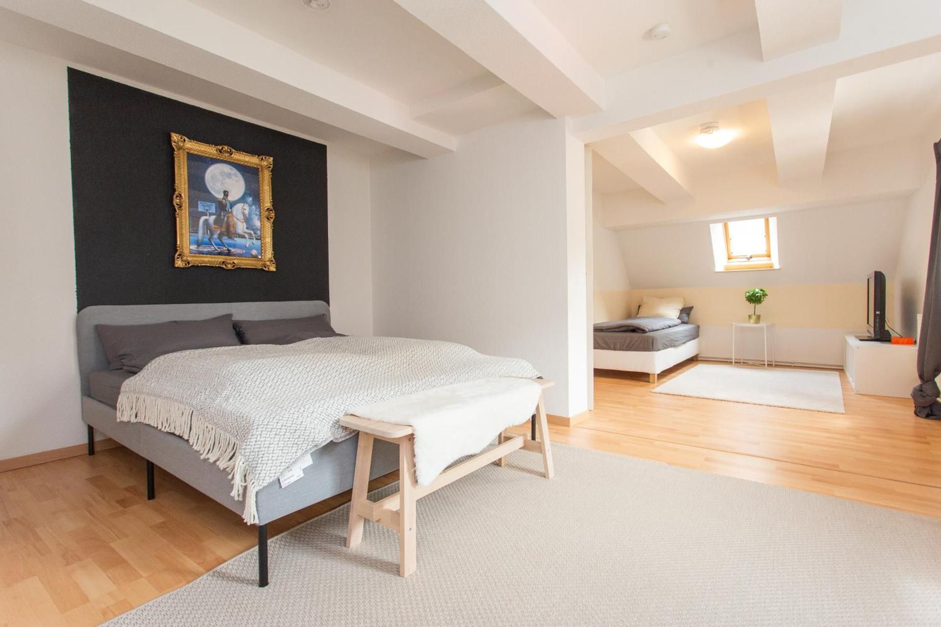 Deluxe Apartment