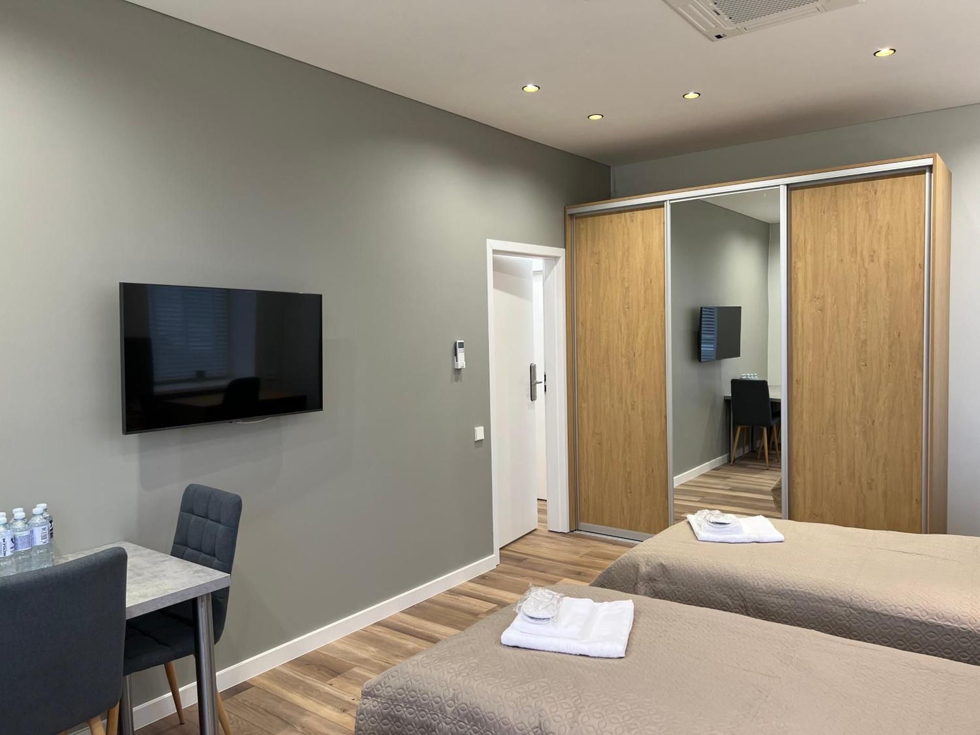 Economy Triple Room with Shared Bathroom