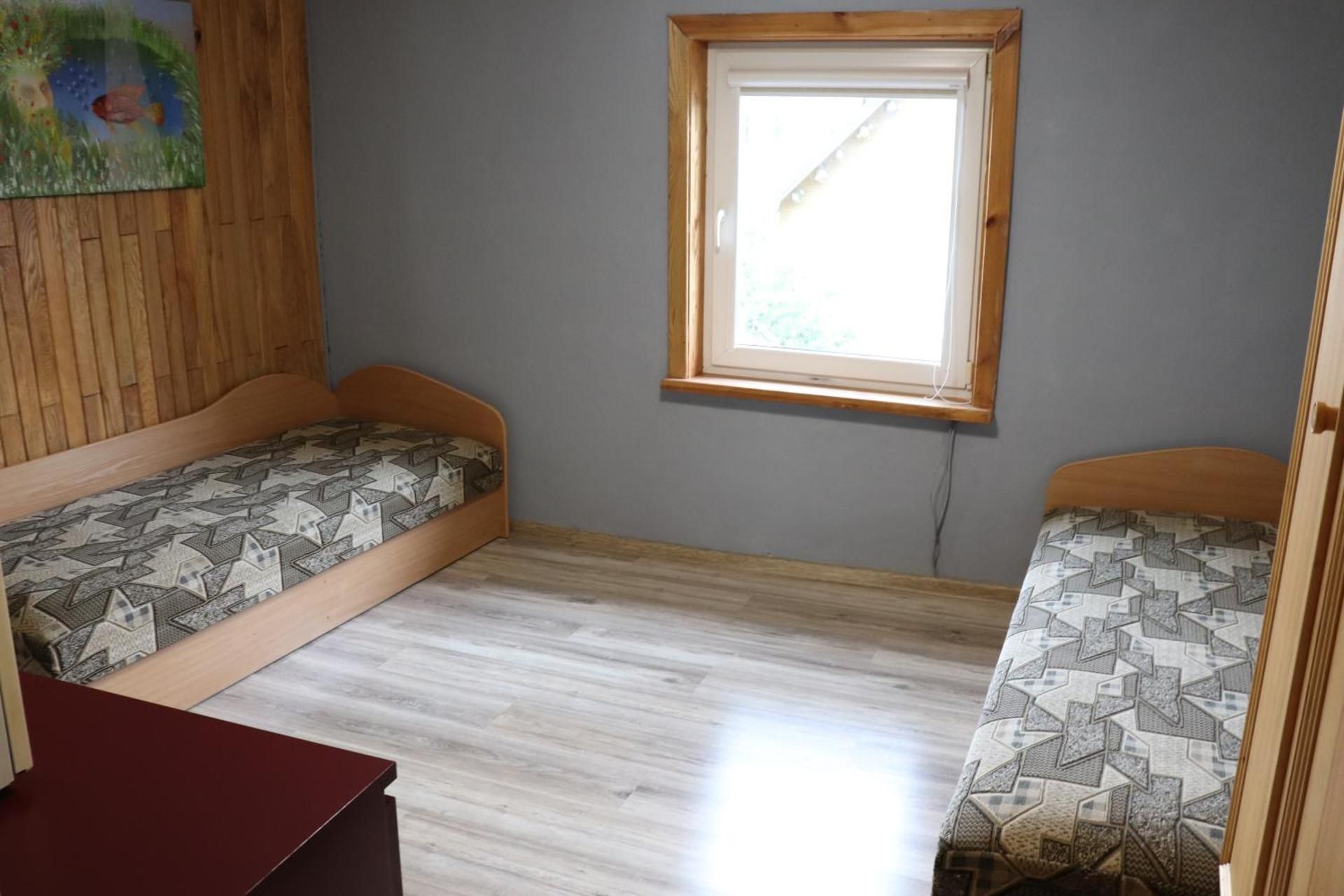 Twin Room with Shower