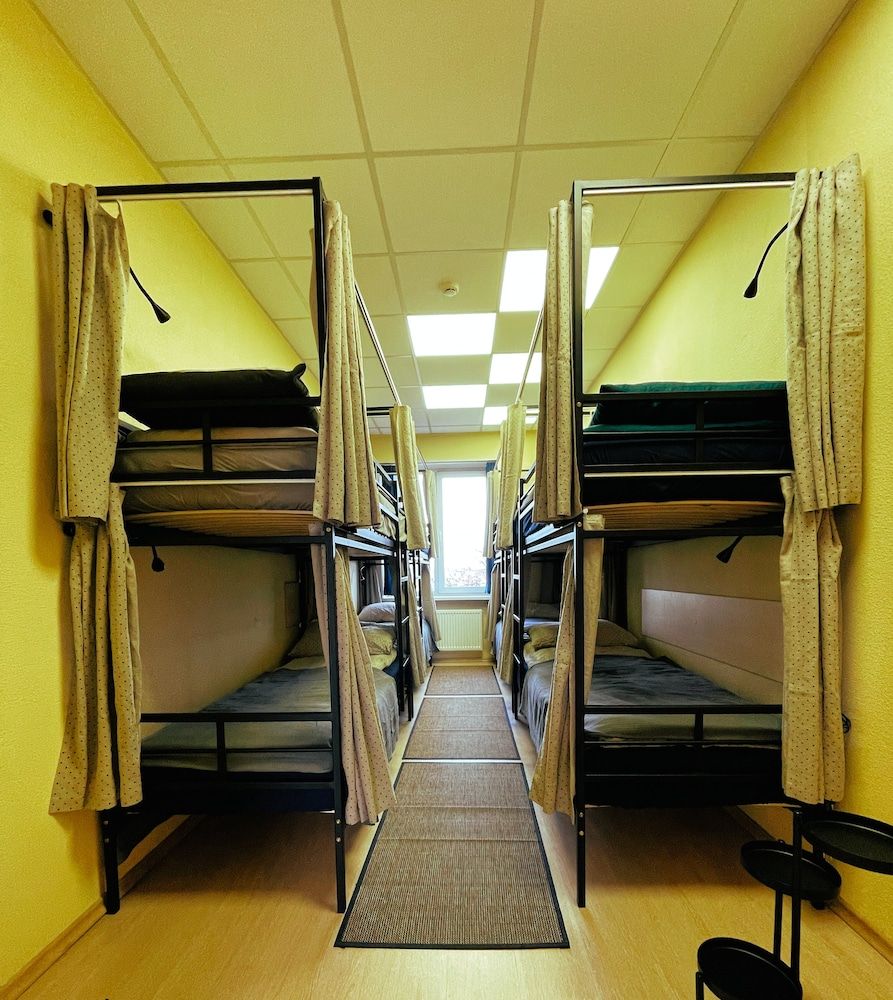 Artihost Comfort Room