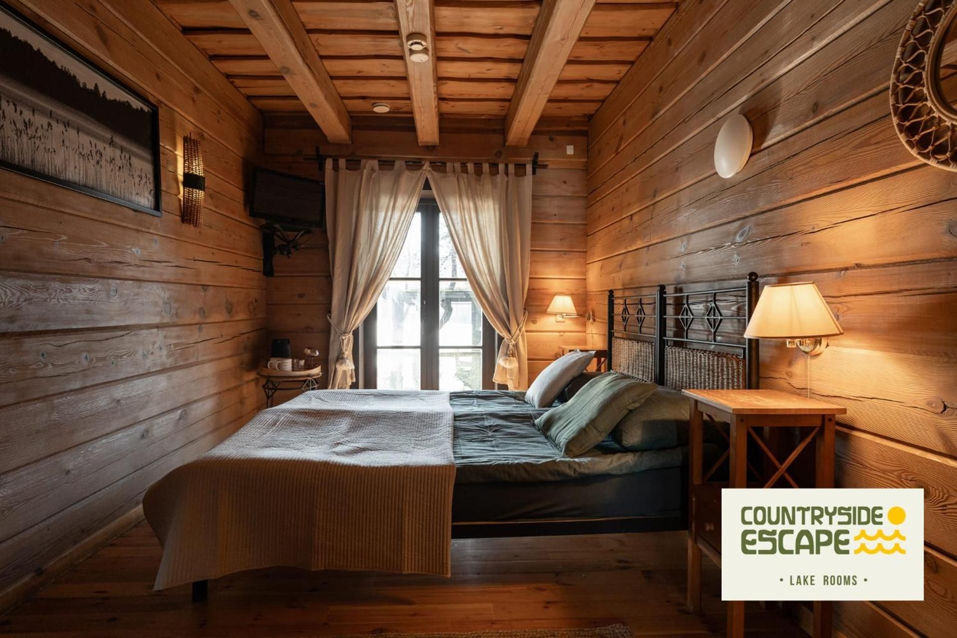 Double or Twin Room with Lake View