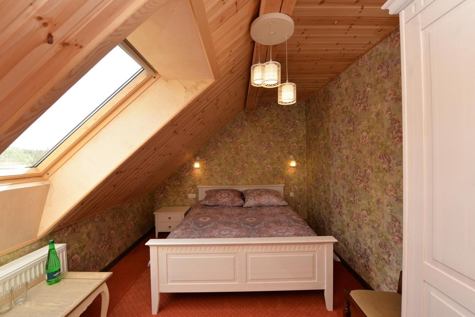 Sunny Beaver B&B Basic Triple Room with Shared Bathroom