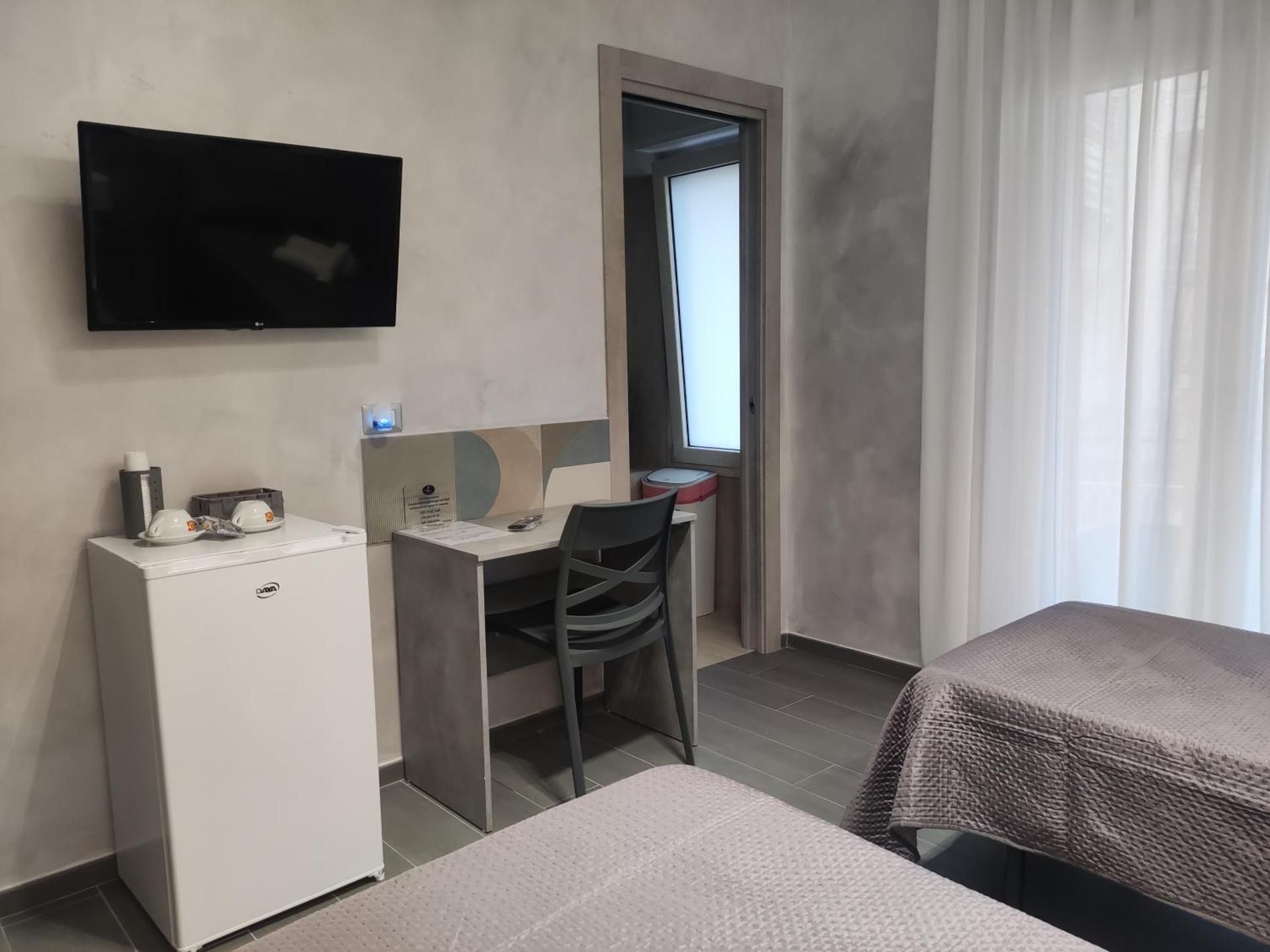 Twin Room with Private Bathroom
