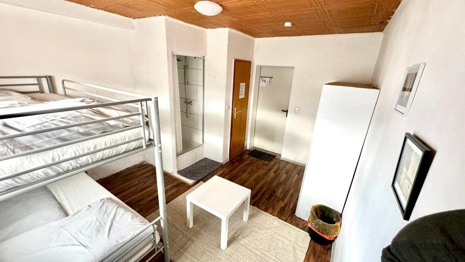 Twin Room with Private Bathroom