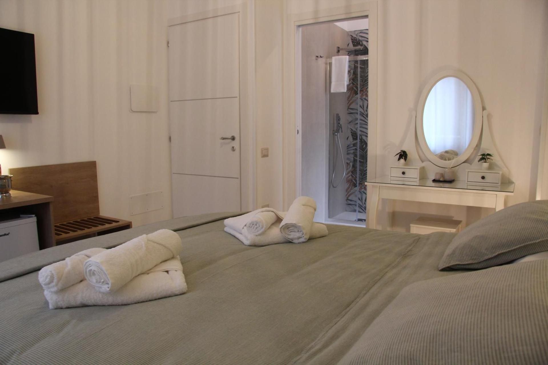 Double Room with Private Bathroom