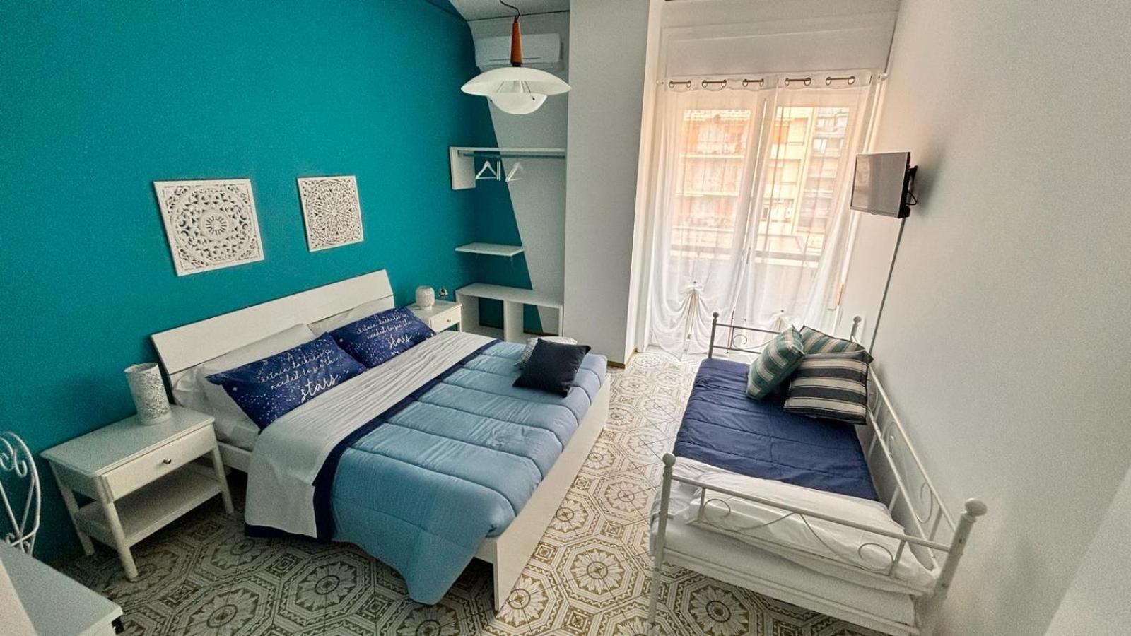 Triple Room with Private External Bathroom