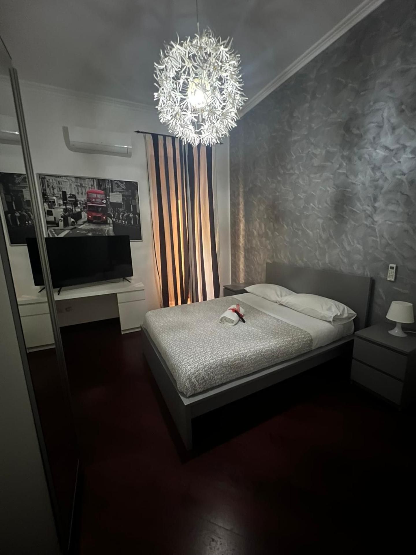 B&b I 7 MARI Two-Bedroom Apartment 2