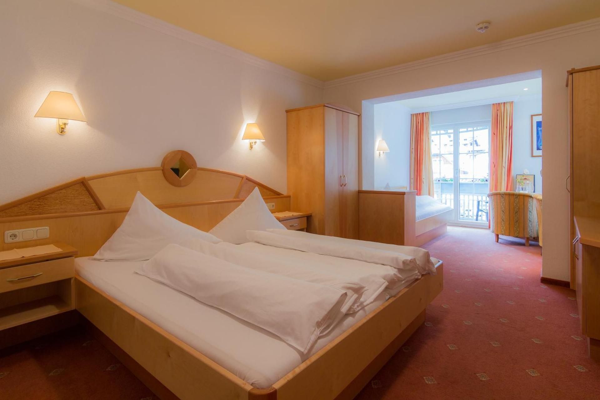 Triple Room with Balcony