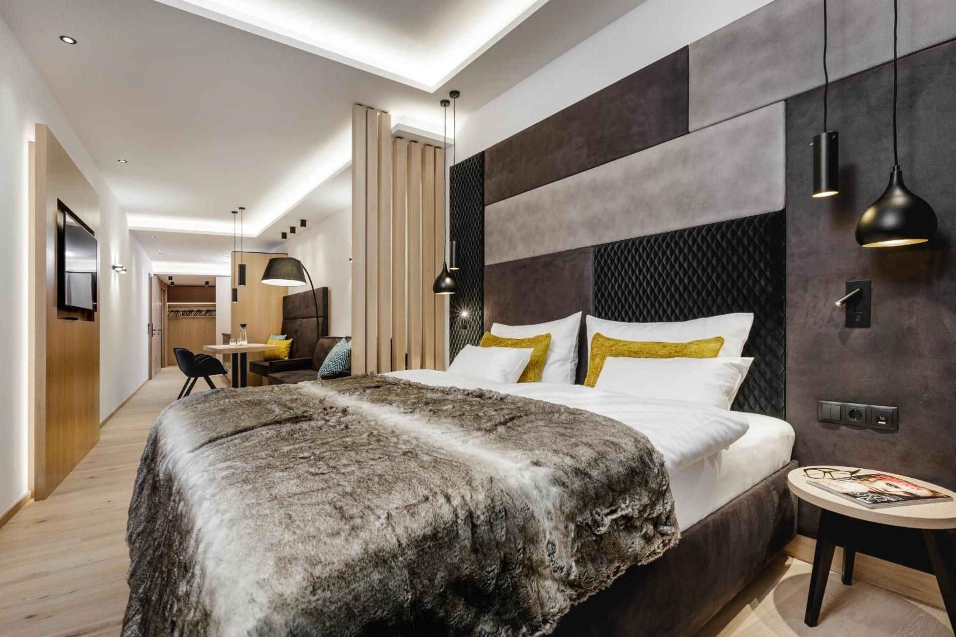 Deluxe Junior Suite
