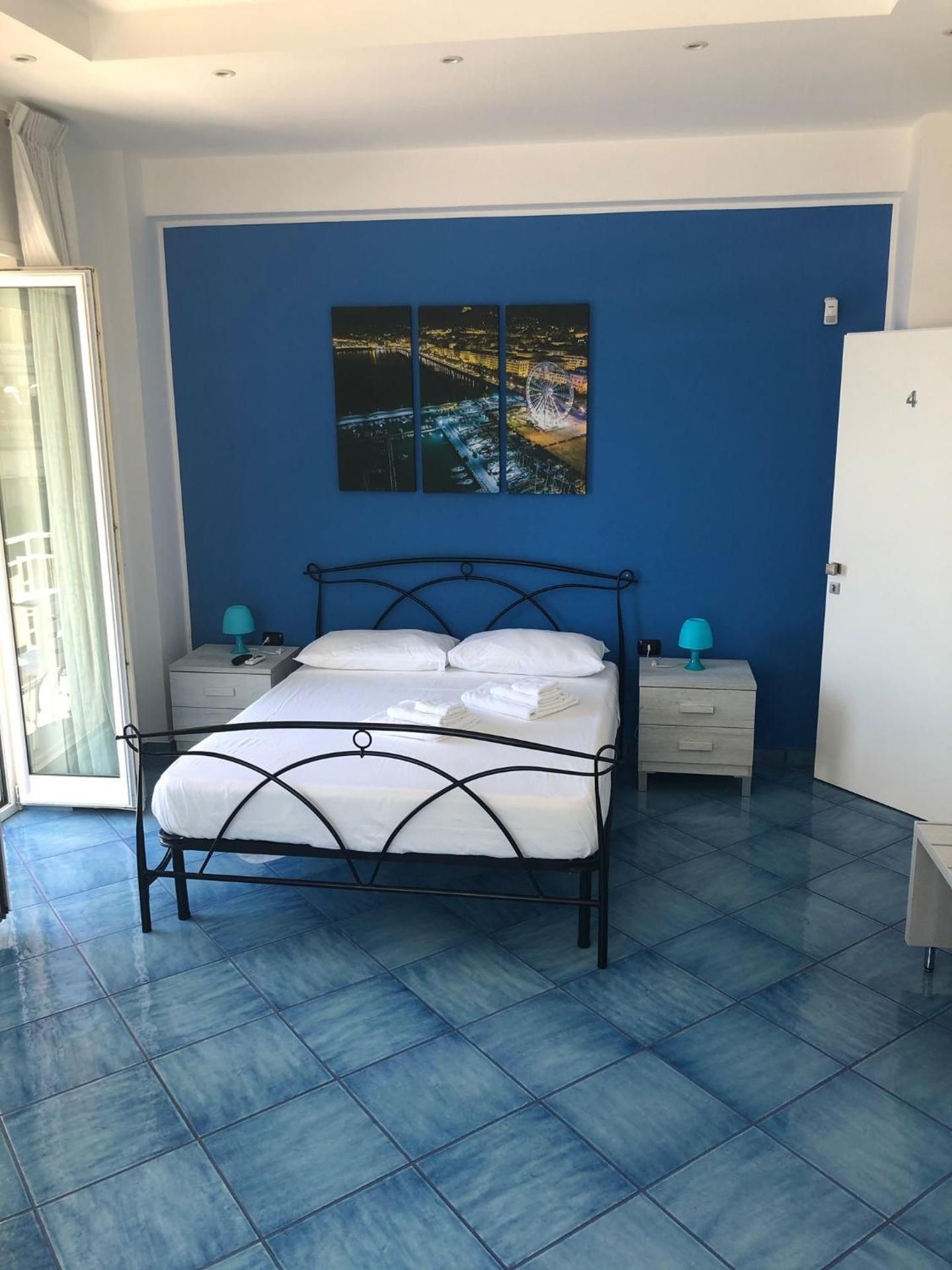 Deluxe Double Room with Sea View