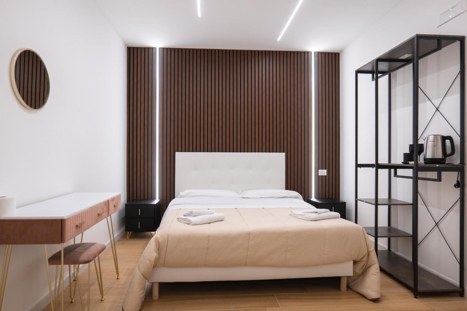 Deluxe Queen Room