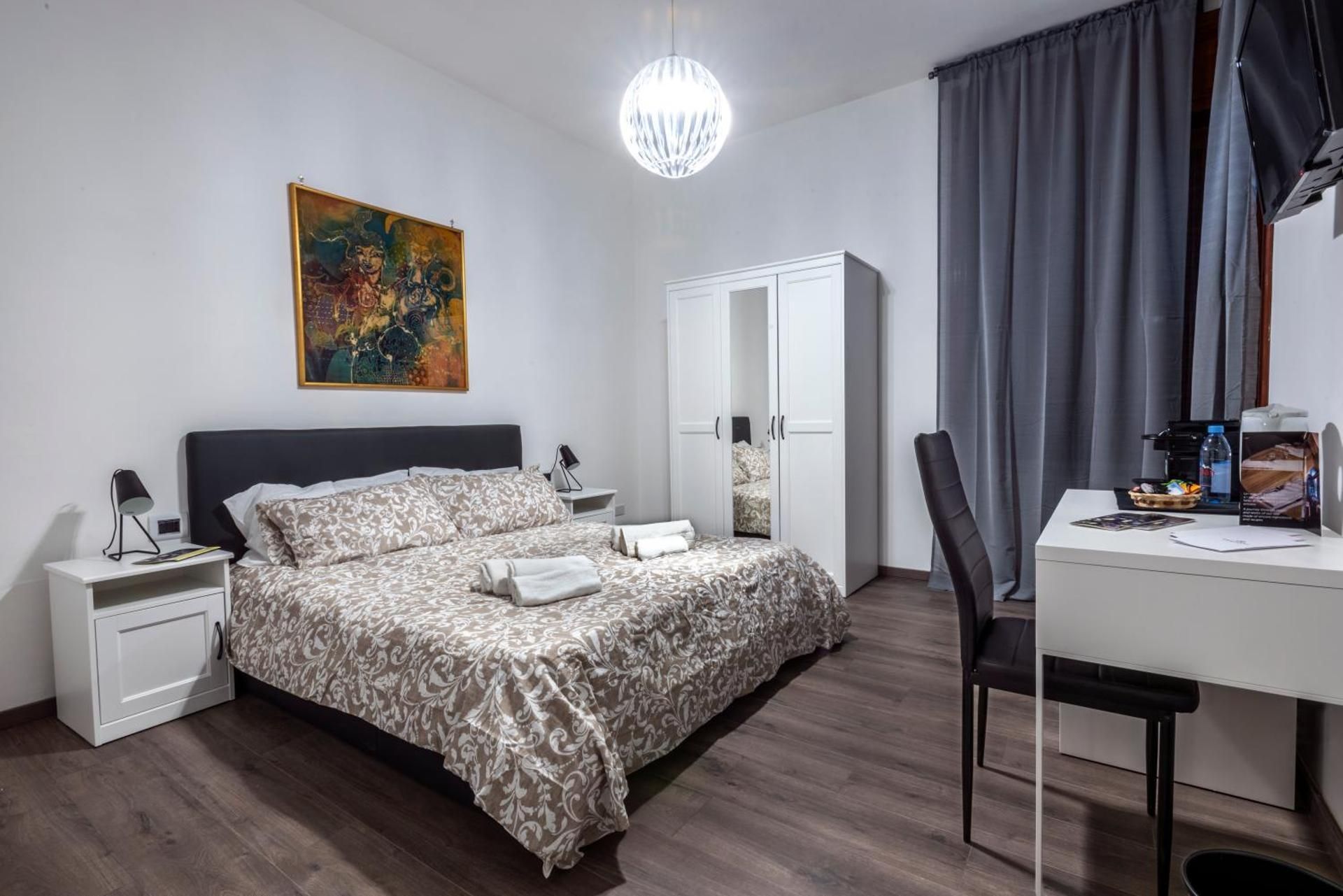 Double Room with Private External Bathroom