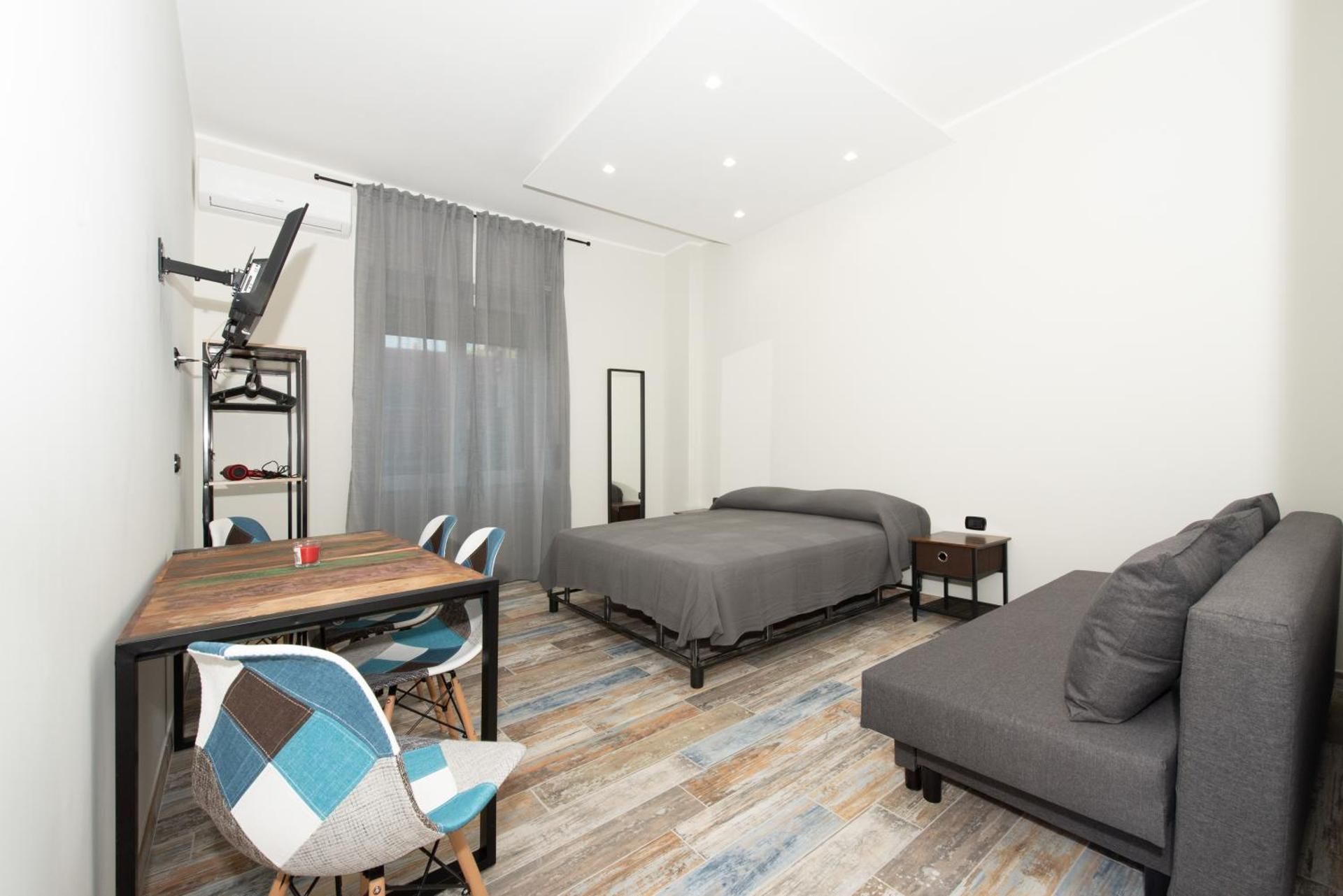 Triple Room with Private Bathroom