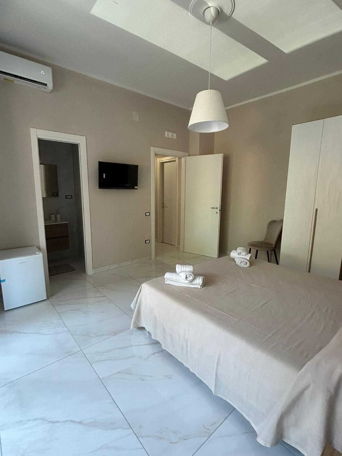 bed & breakfast Zara House Double Room with Balcony 2