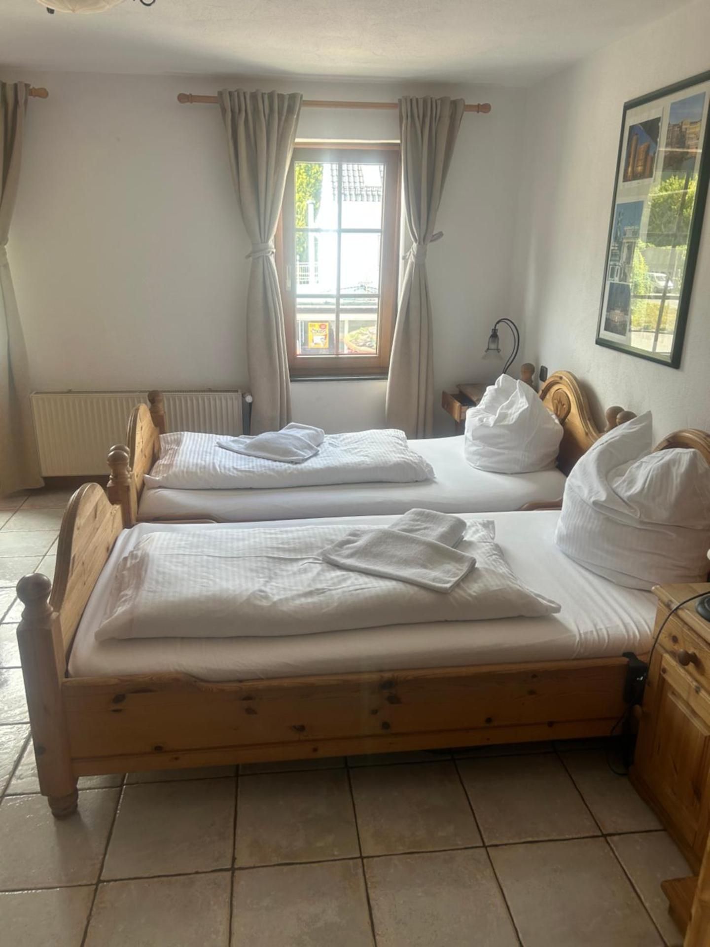 Comfort Triple Room