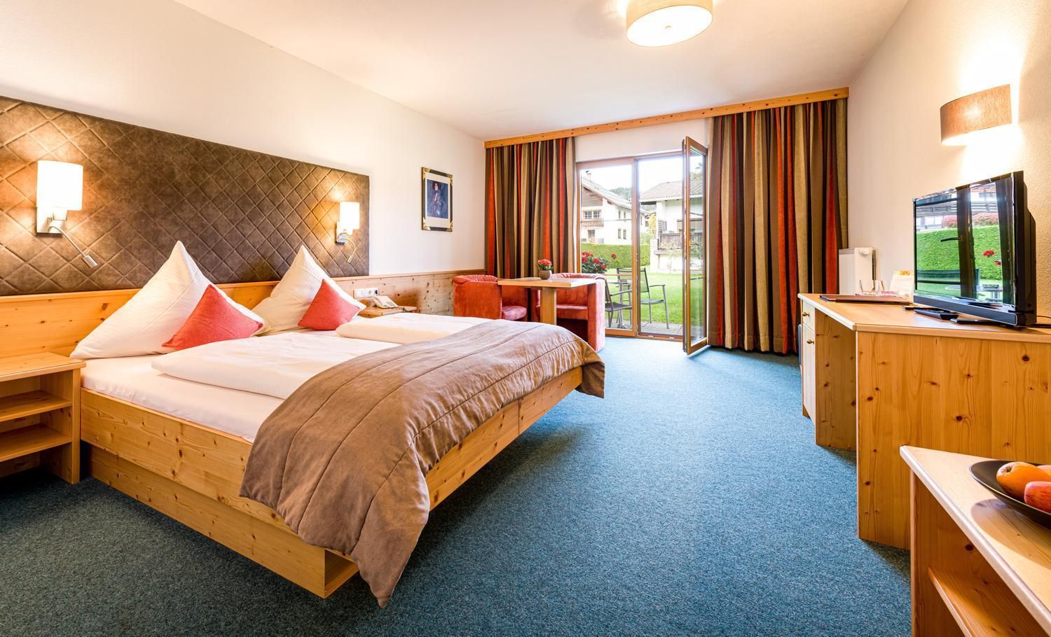 Double Room with Mountain View