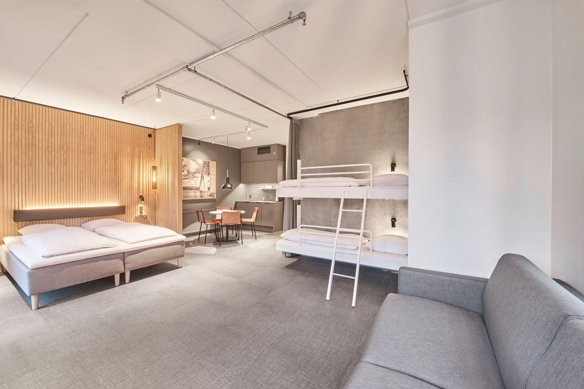 Four Points Flex by Sheraton Vejle Larger Deluxe Studio, Larger Studio, 1 King, Alternate: bunk beds, Sofa bed