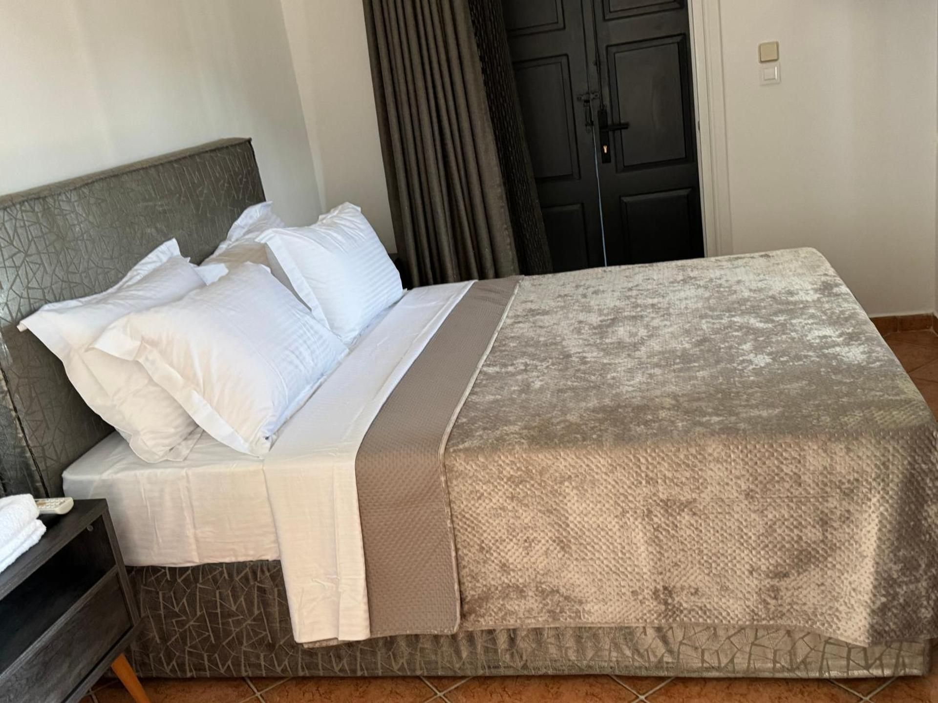 Quadruple Room with Sea View