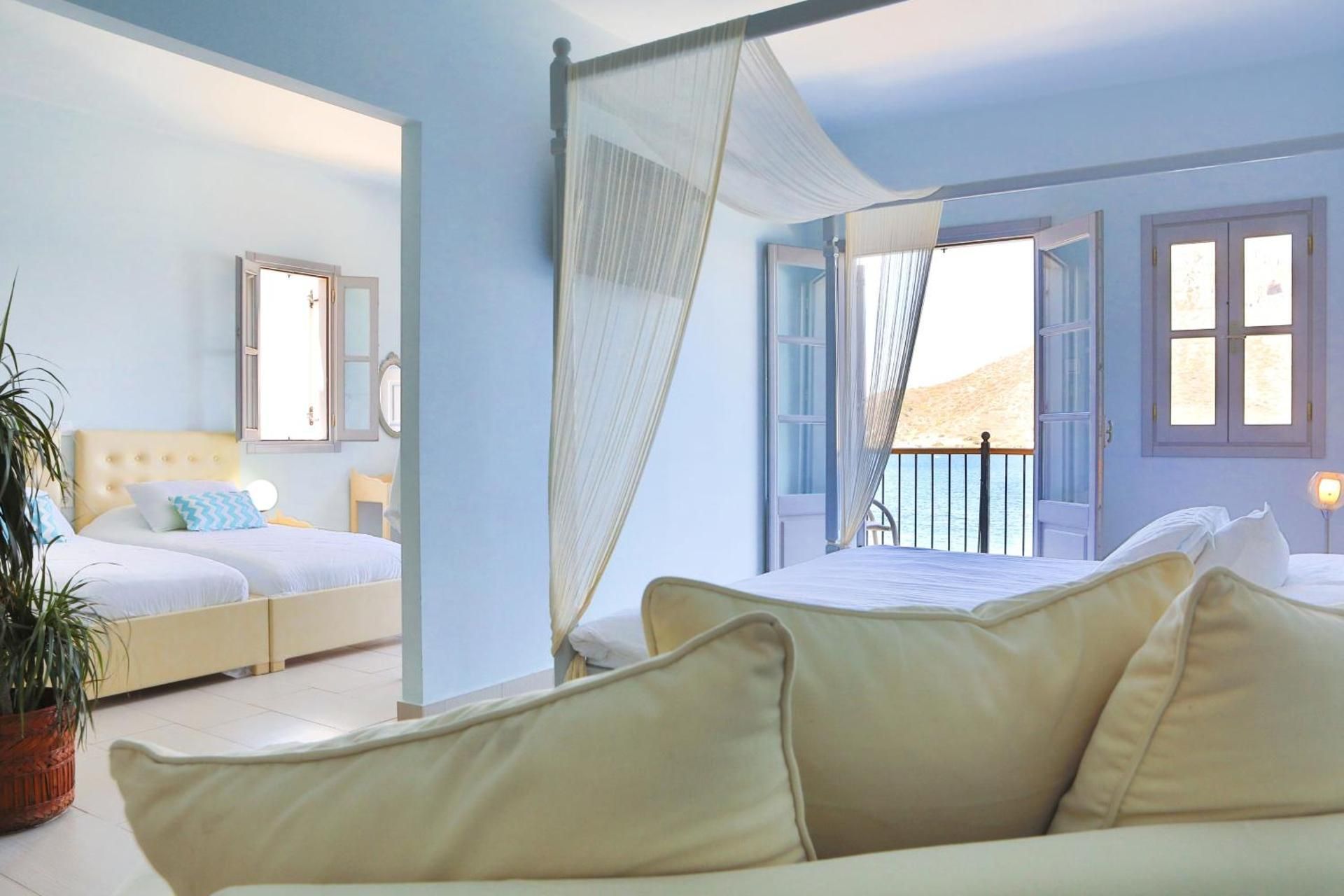Family Room with Sea View