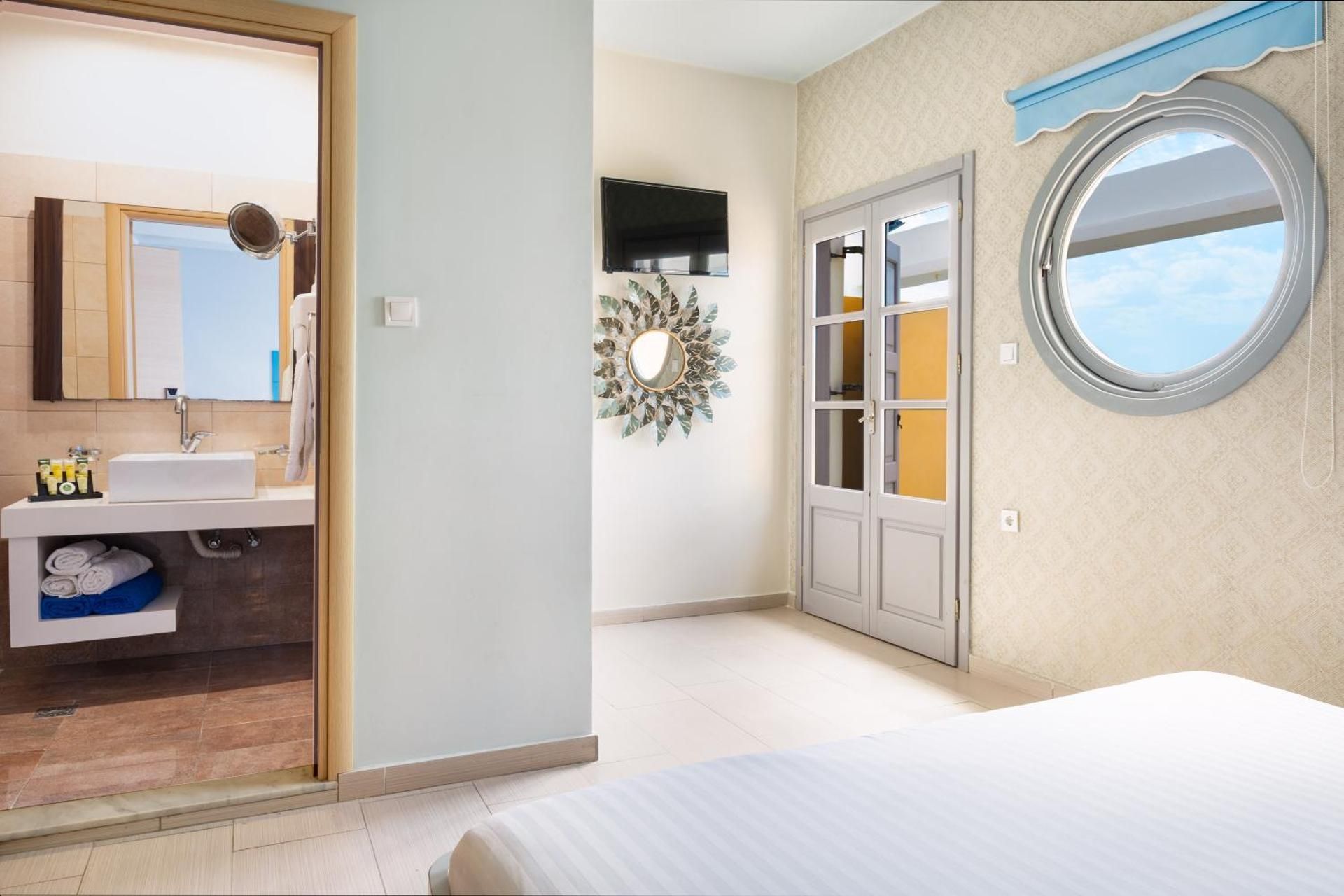 Double Room with Terrace and Sea View  