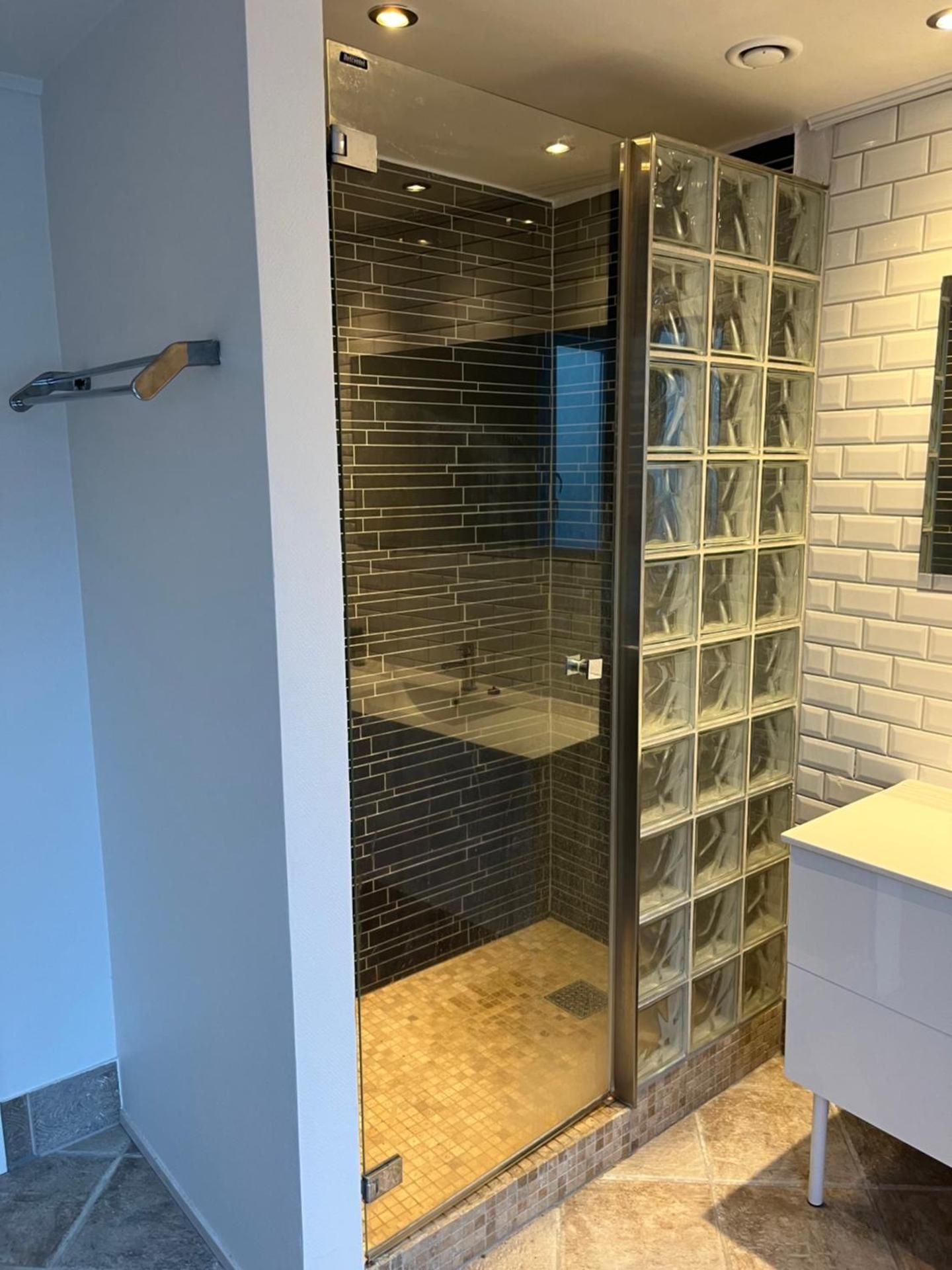 Three-Bedroom Premium Apartment