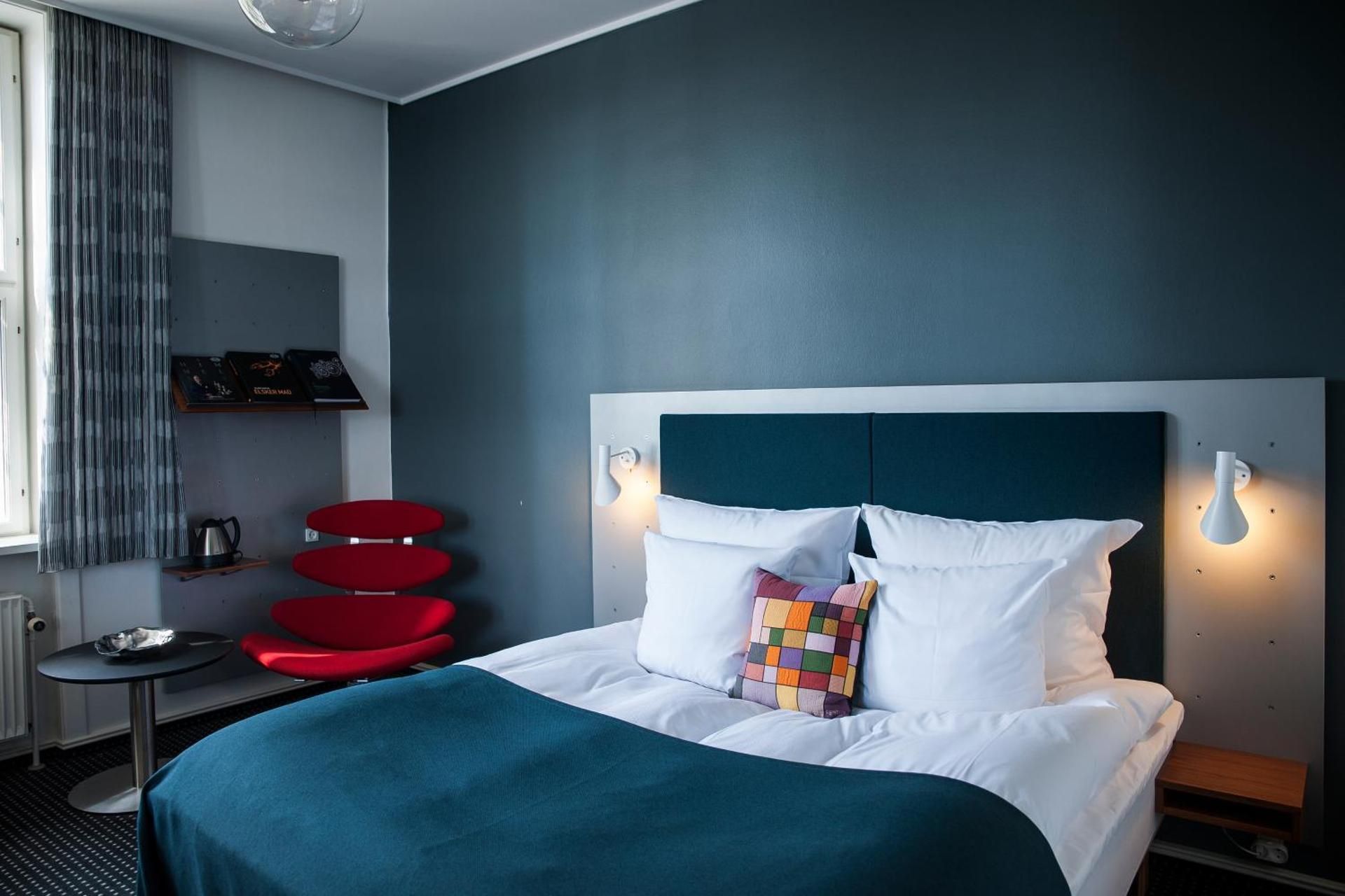 Junior Suite with Balcony