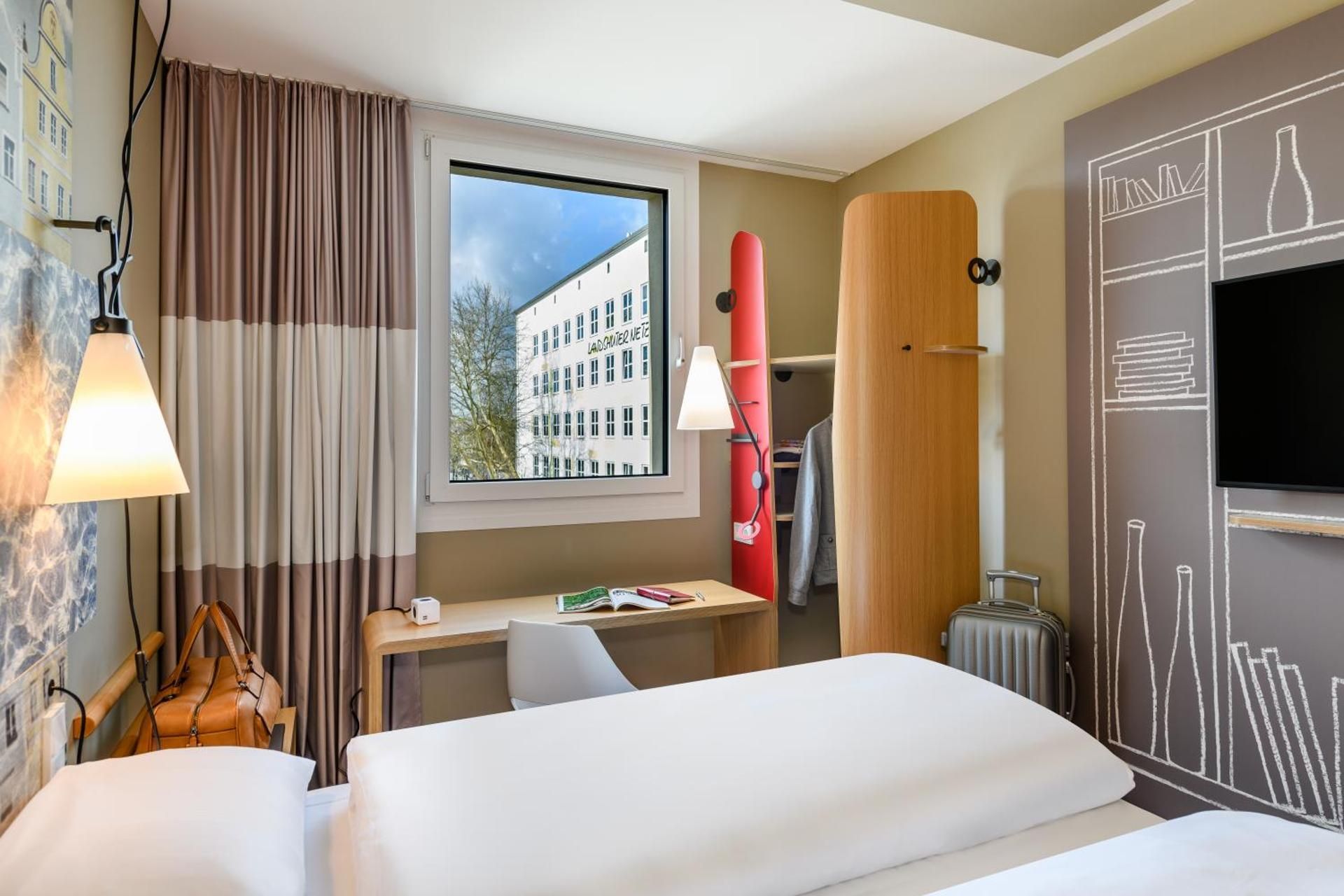 ibis Landshut City Superior Room With 2 Single Beds 2