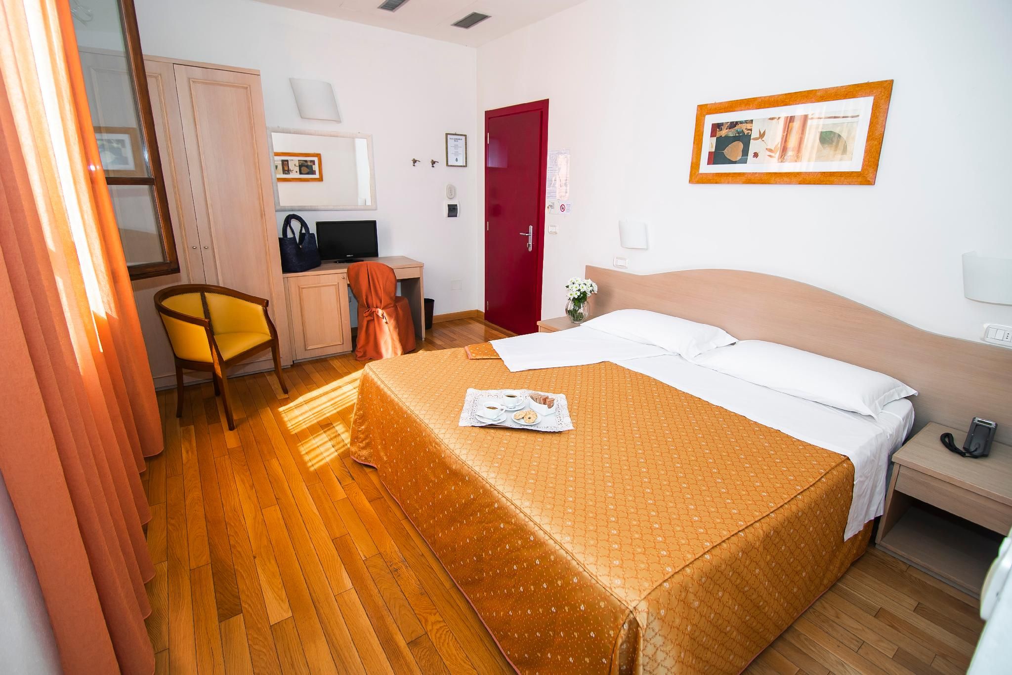 Pool View Triple Room 