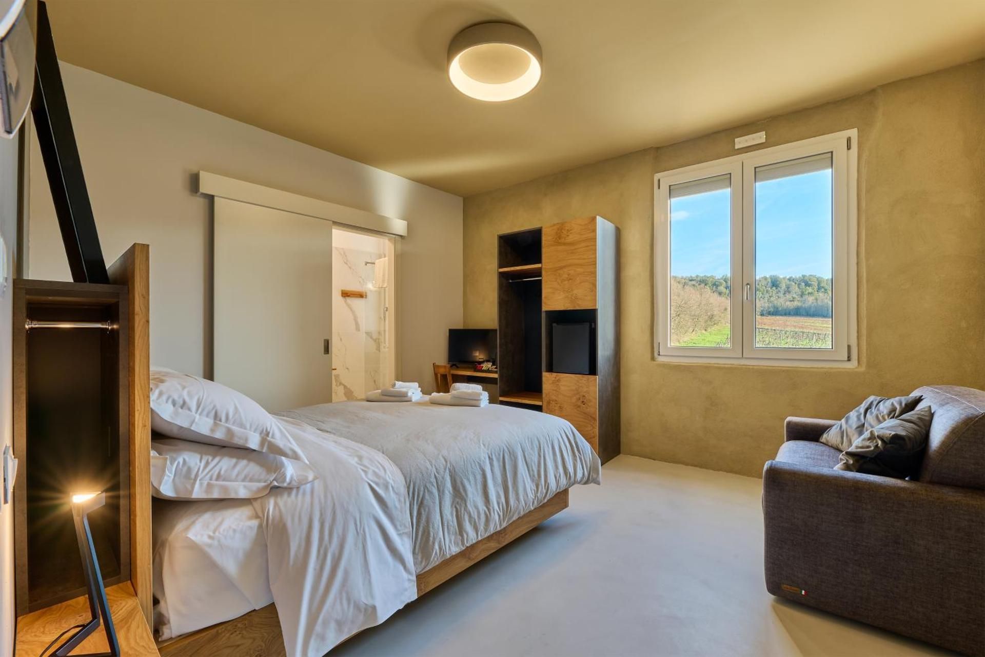 Triple Room with Mountain View
