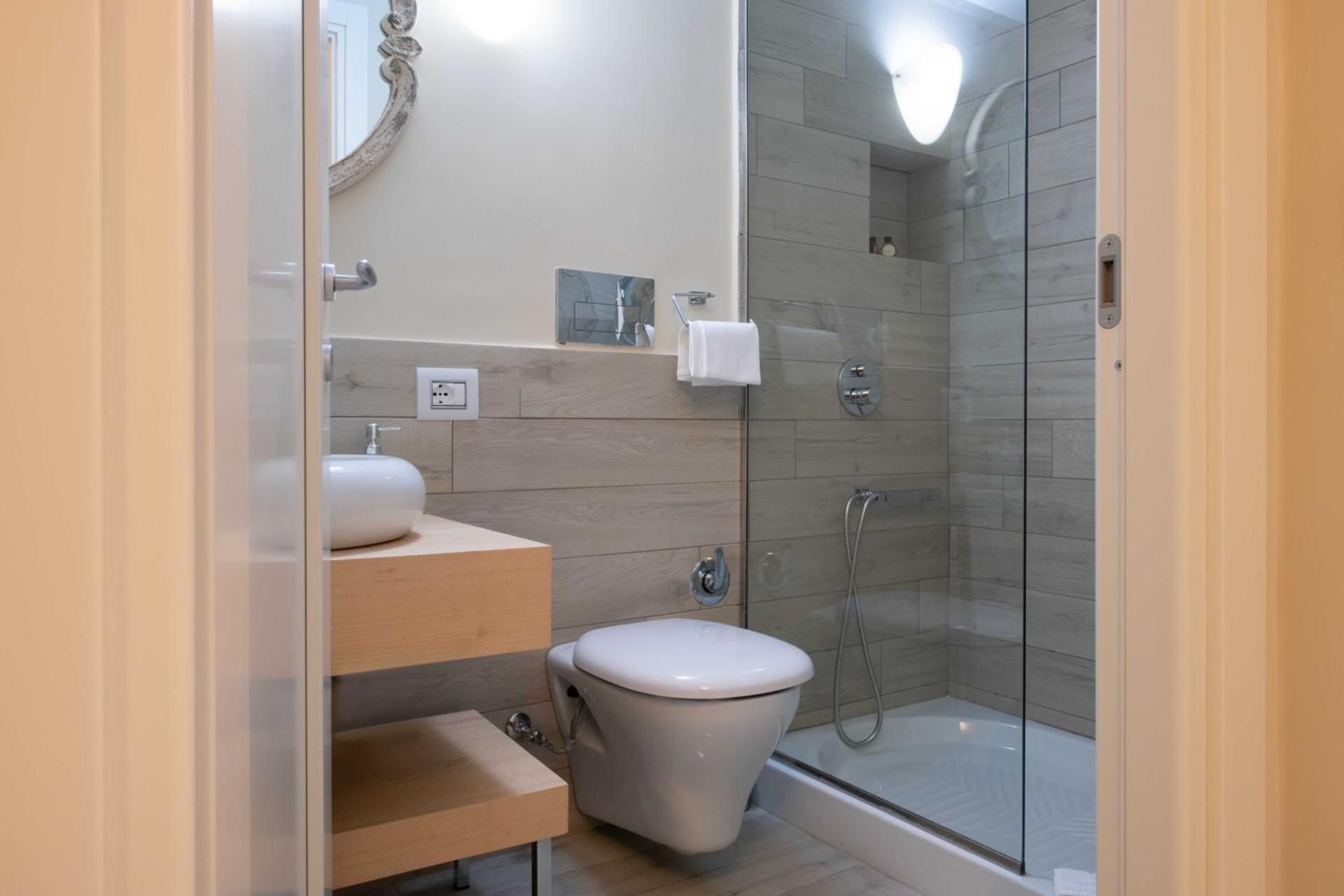 Welchome Charming House King Room with Balcony 3