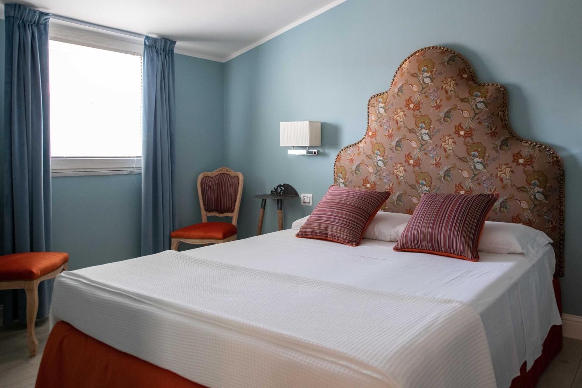 Welchome Charming House Deluxe King Room 2