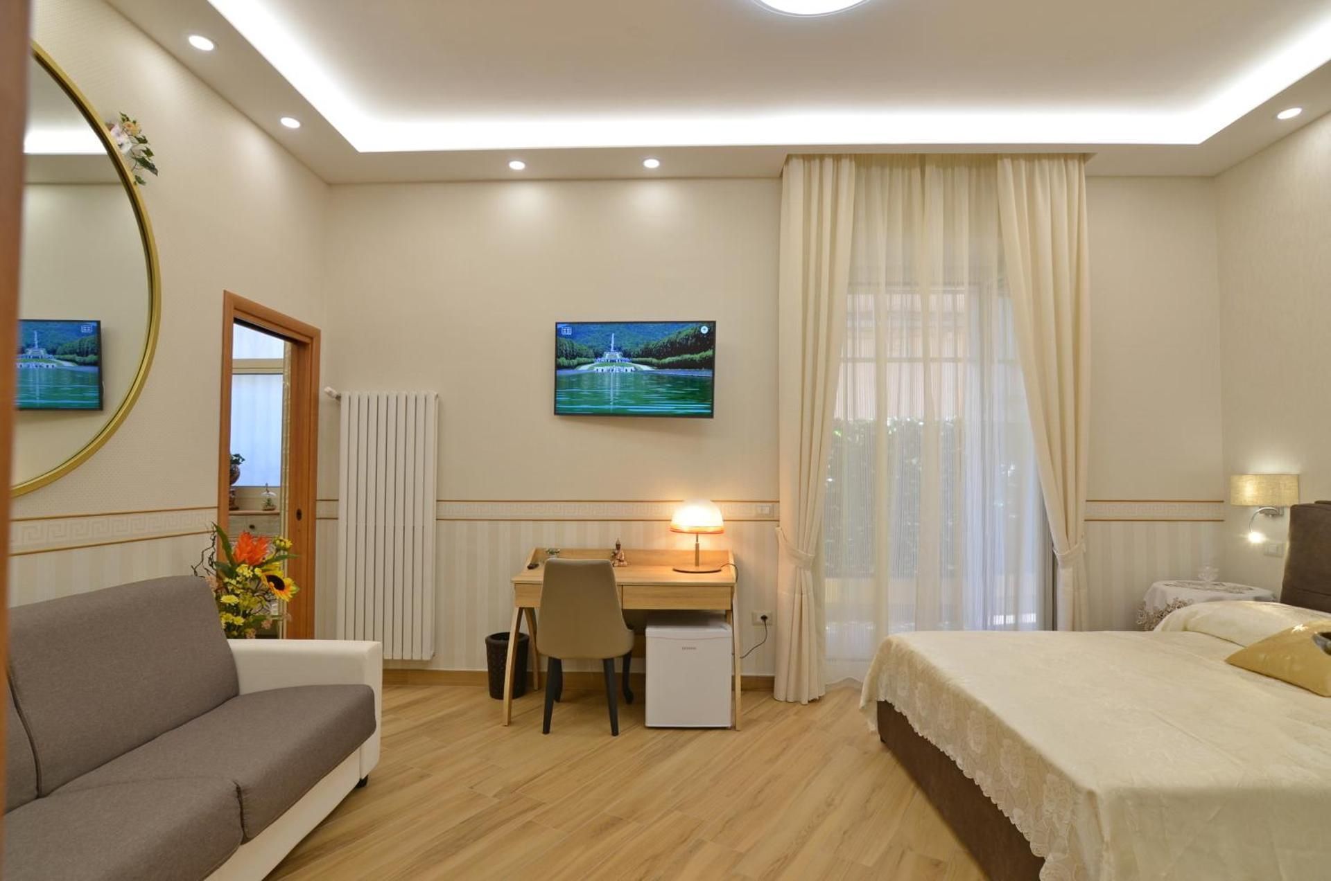 Deluxe Triple Room